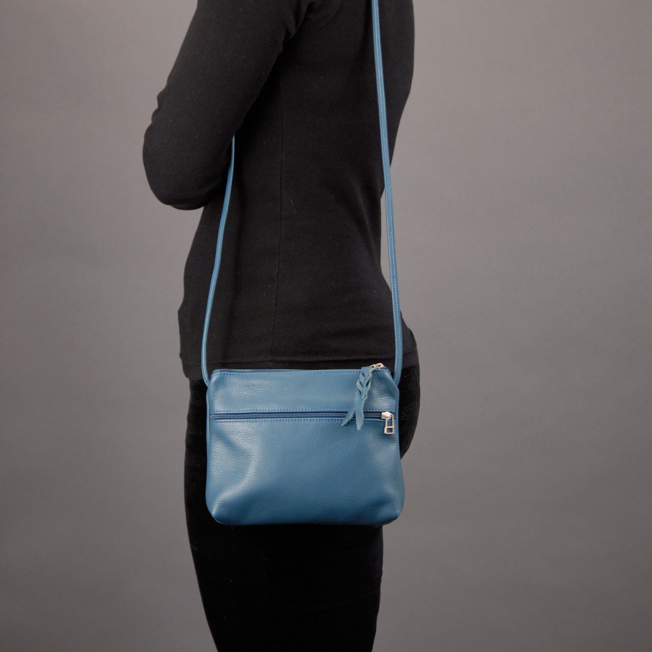 SVEN Style No. 007 Crossbody/ Shoulder Bag teal leather