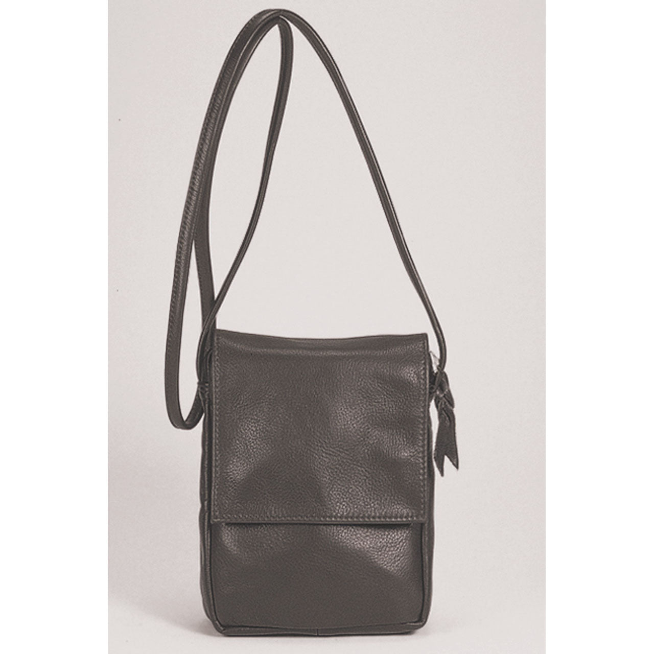 SVEN Style No. 109 Crossbody / Shoulder Bag black leather