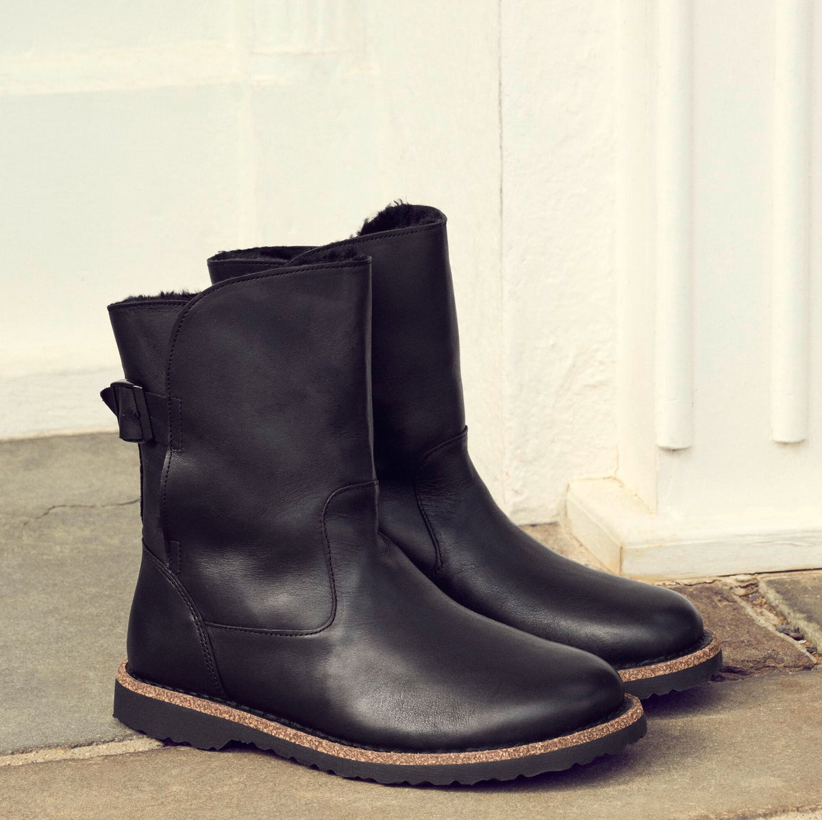 Birkenstock Uppsala black leather/black shearling