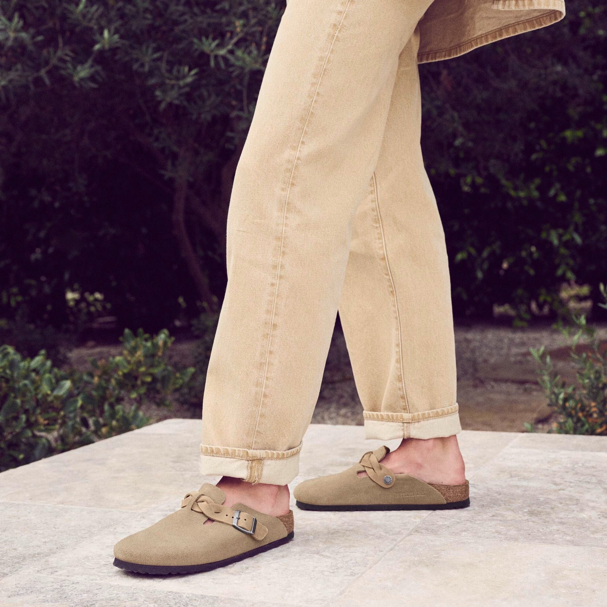 Birkenstock Limited Edition Boston Braid taupe suede