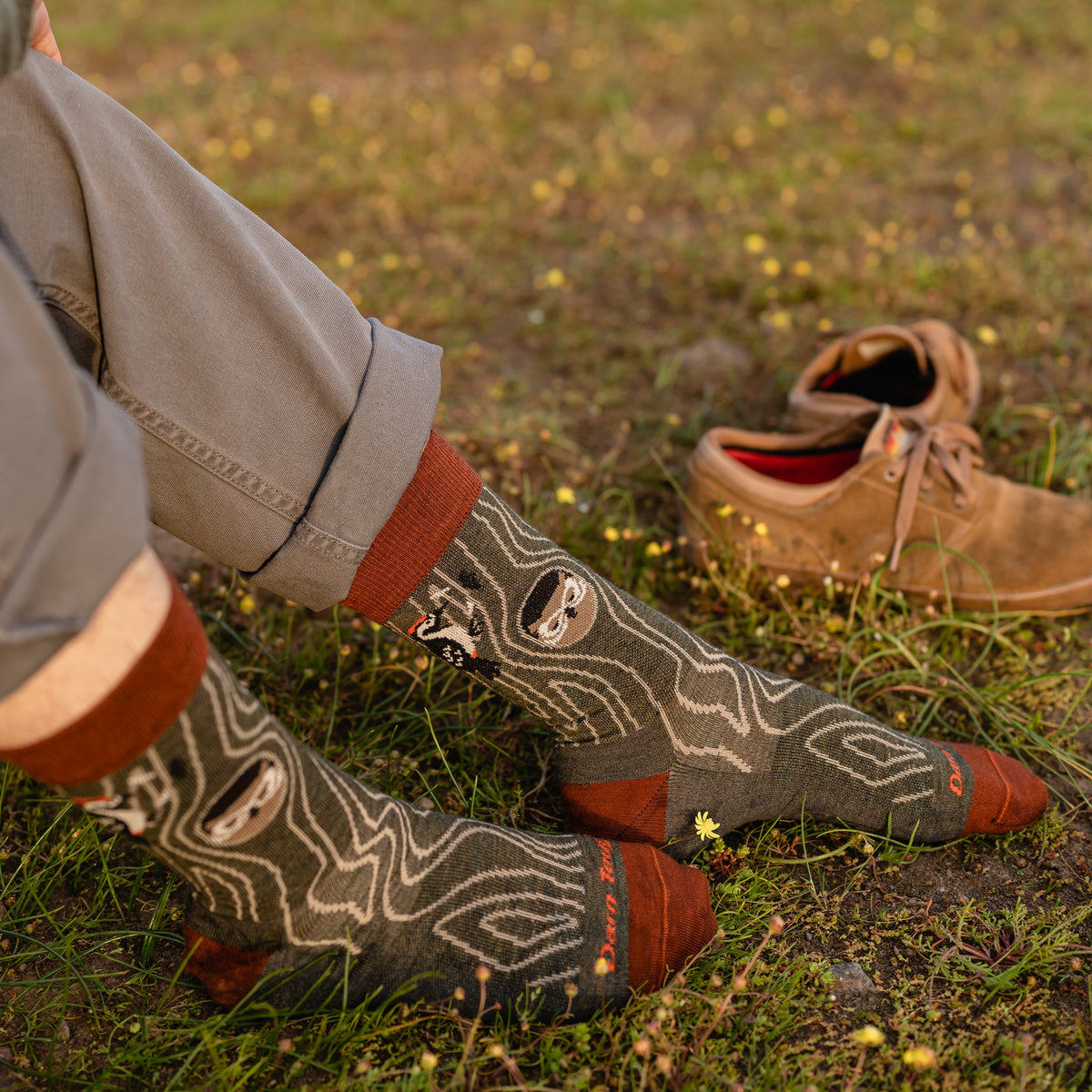 Darn Tough Men's Woody Crew Lightweight with No Cushion forest