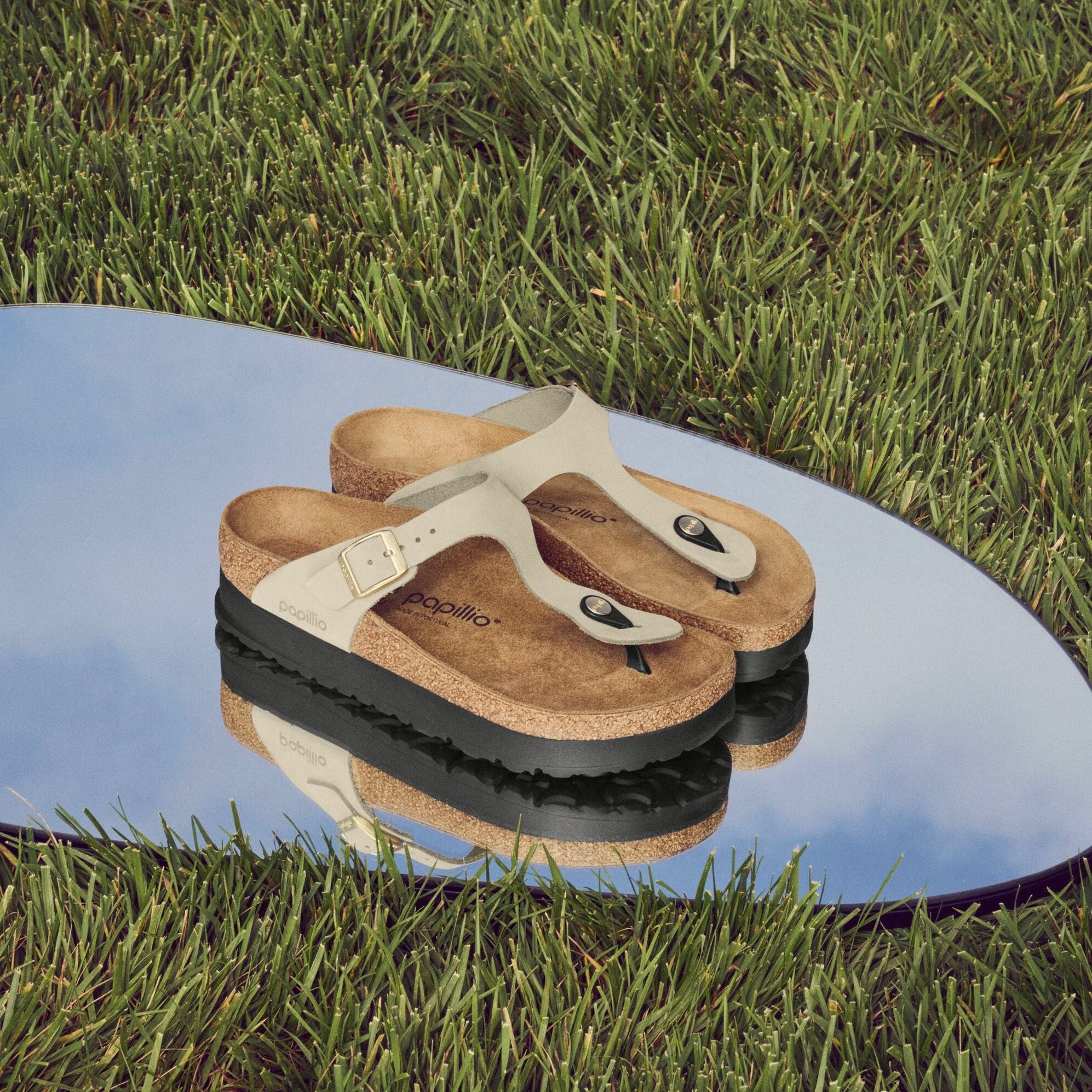 Papillio Gizeh Platform eucalyptus nubuck by Birkenstock