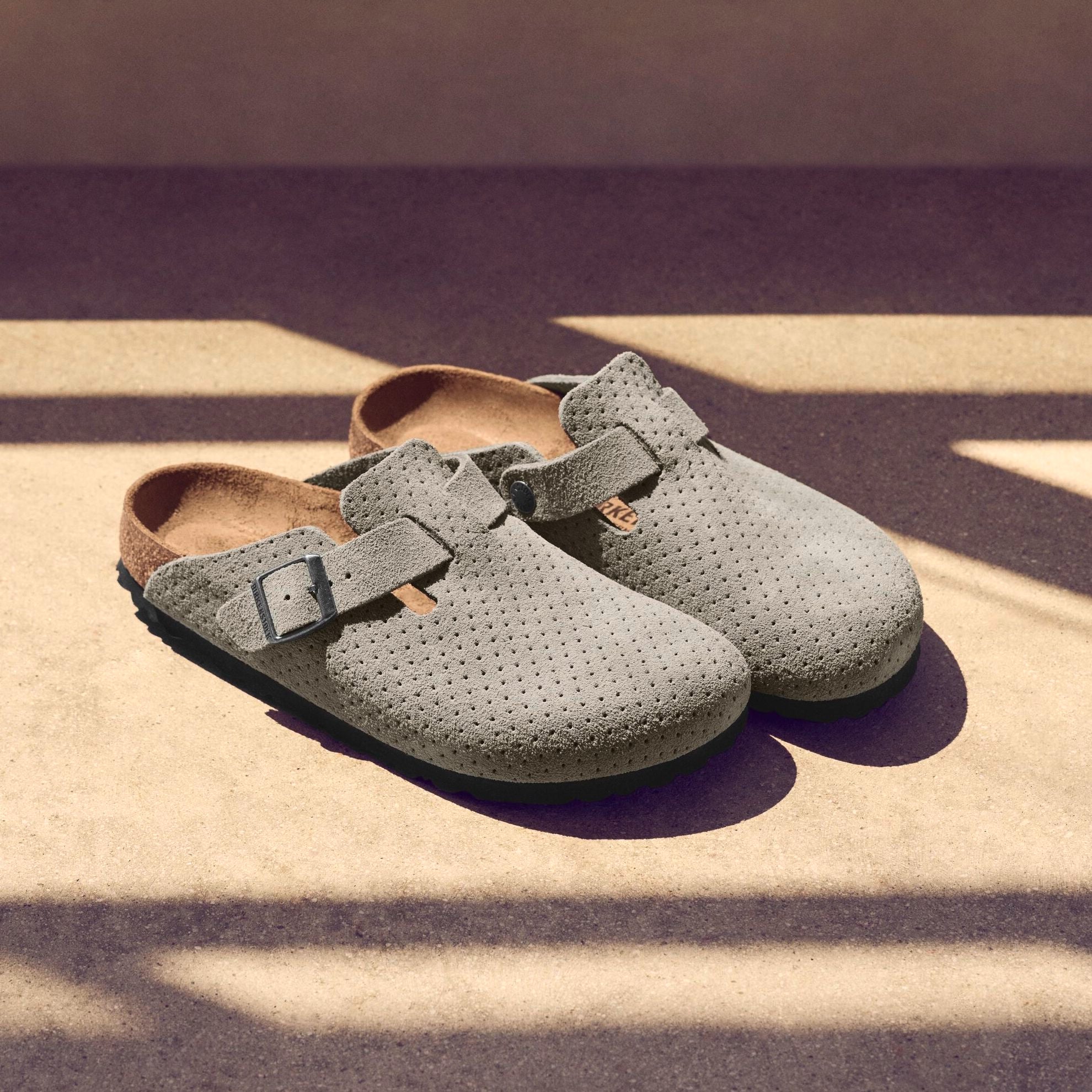 Birkenstock Boston dotted stone coin suede