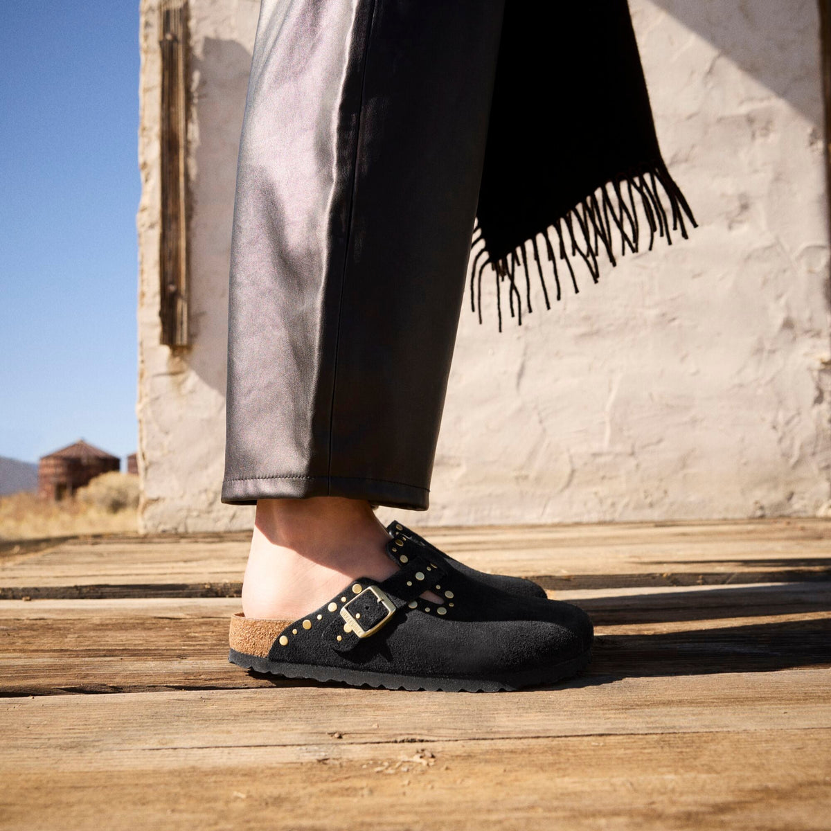 Birkenstock Boston Rivets black suede
