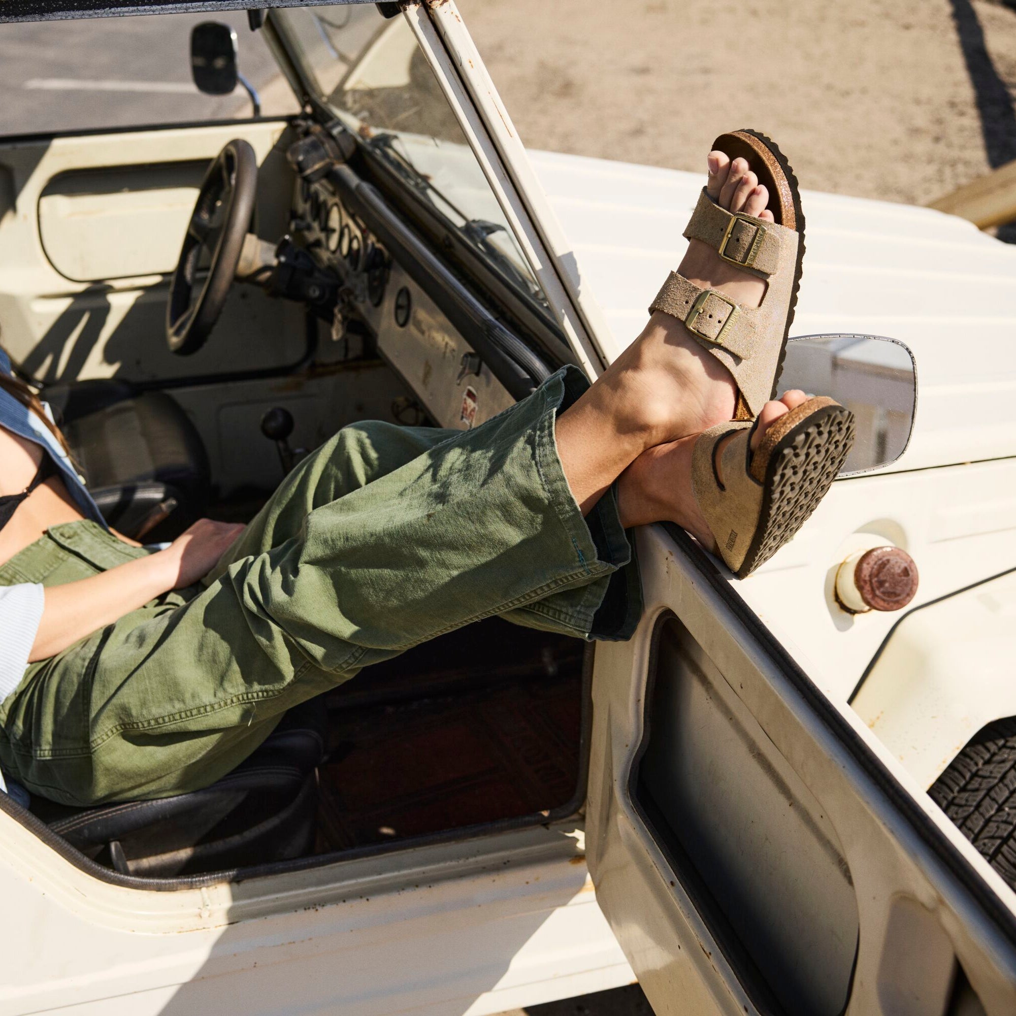 Birkenstock Arizona shimmering taupe suede