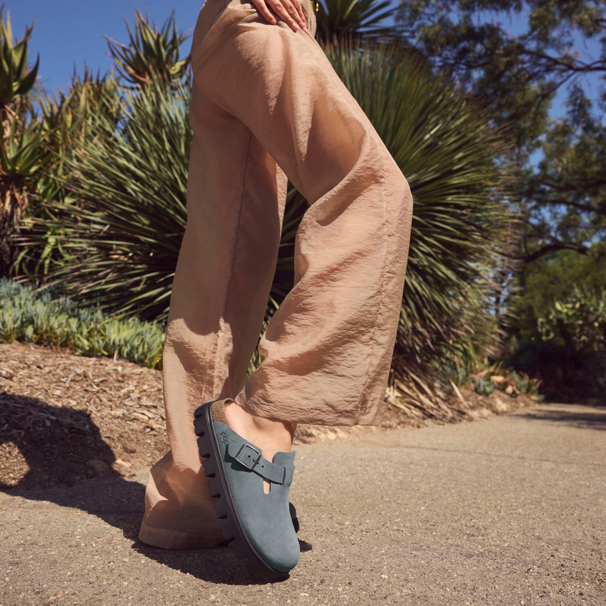 Papillio Boston Chunky basalt gray suede by Birkenstock