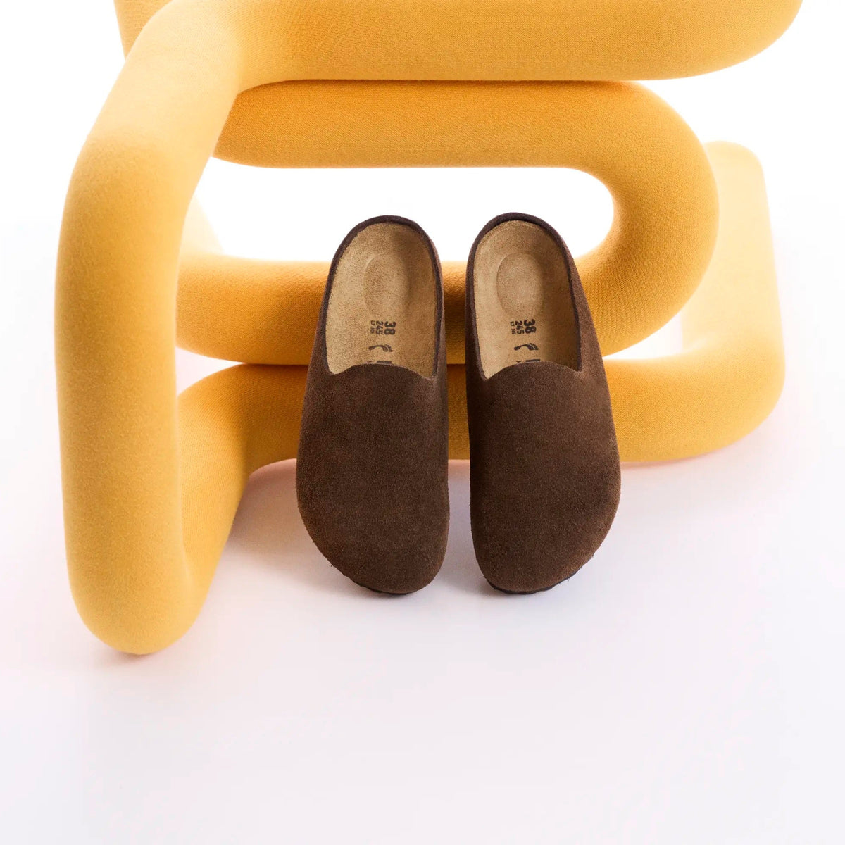 Birkenstock Amsterdam Wrapped carafe suede