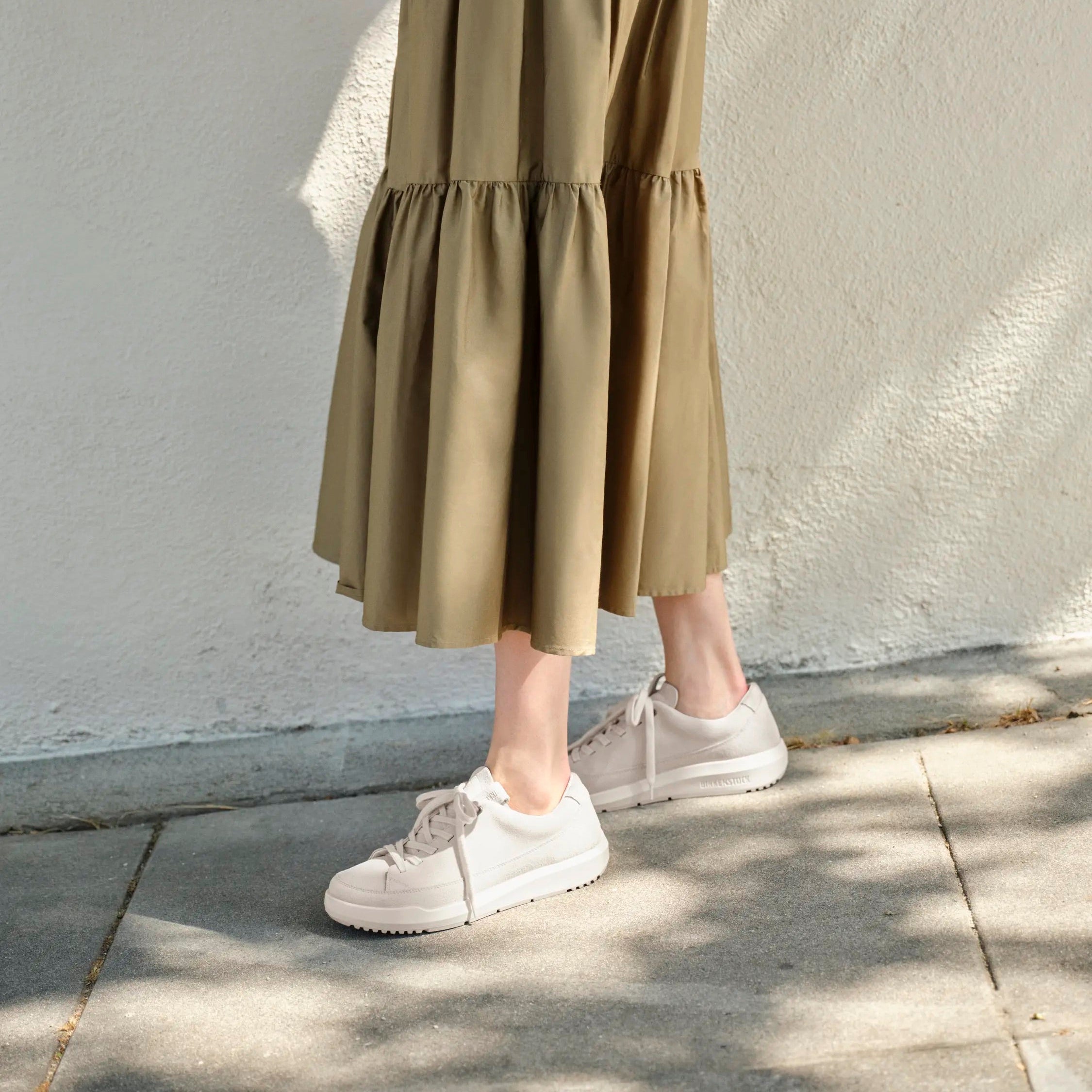 Birkenstock Melbourne antique white suede