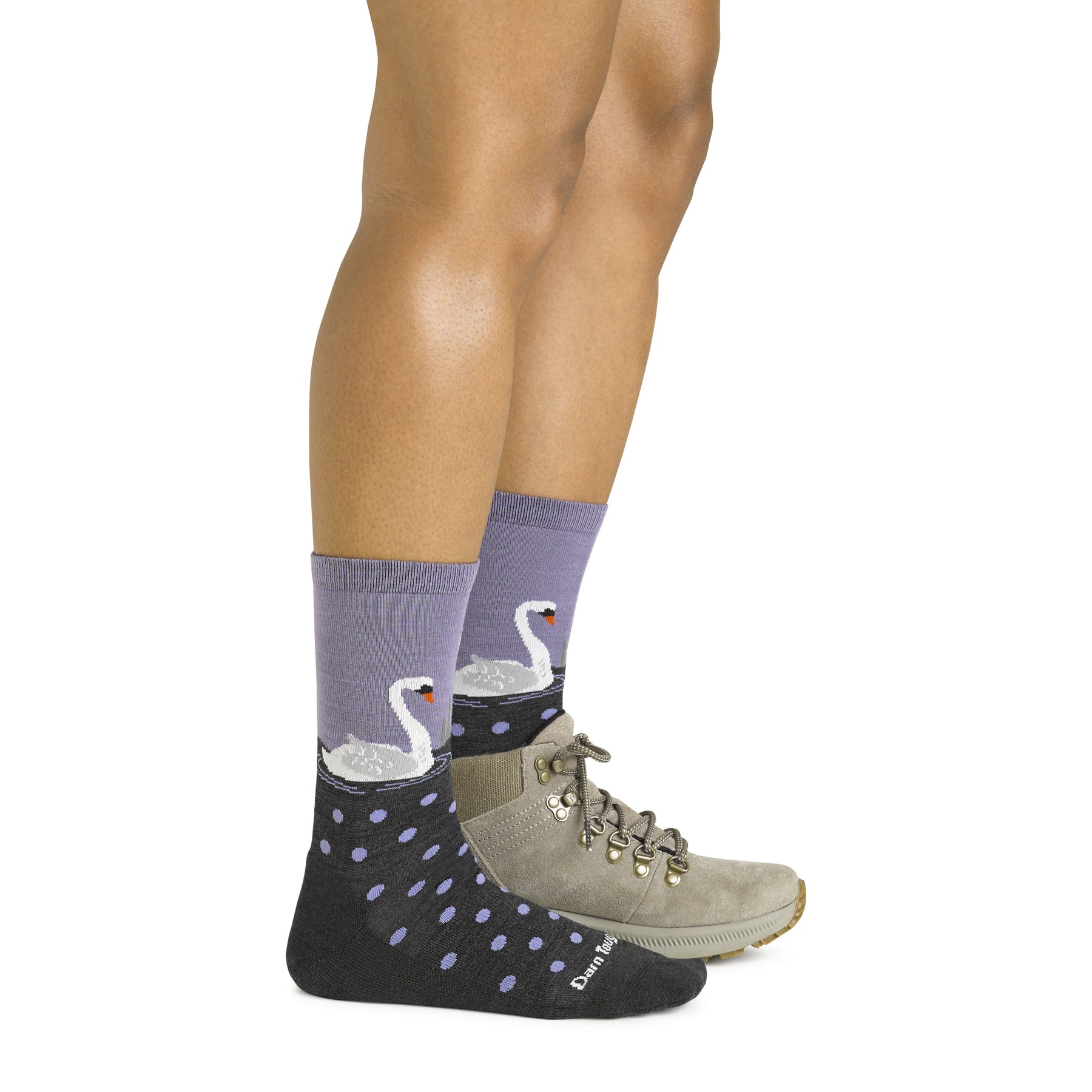 Darn Tough Women's Lifestyle Wild Life Crew Lightweight with Cushion charcoal