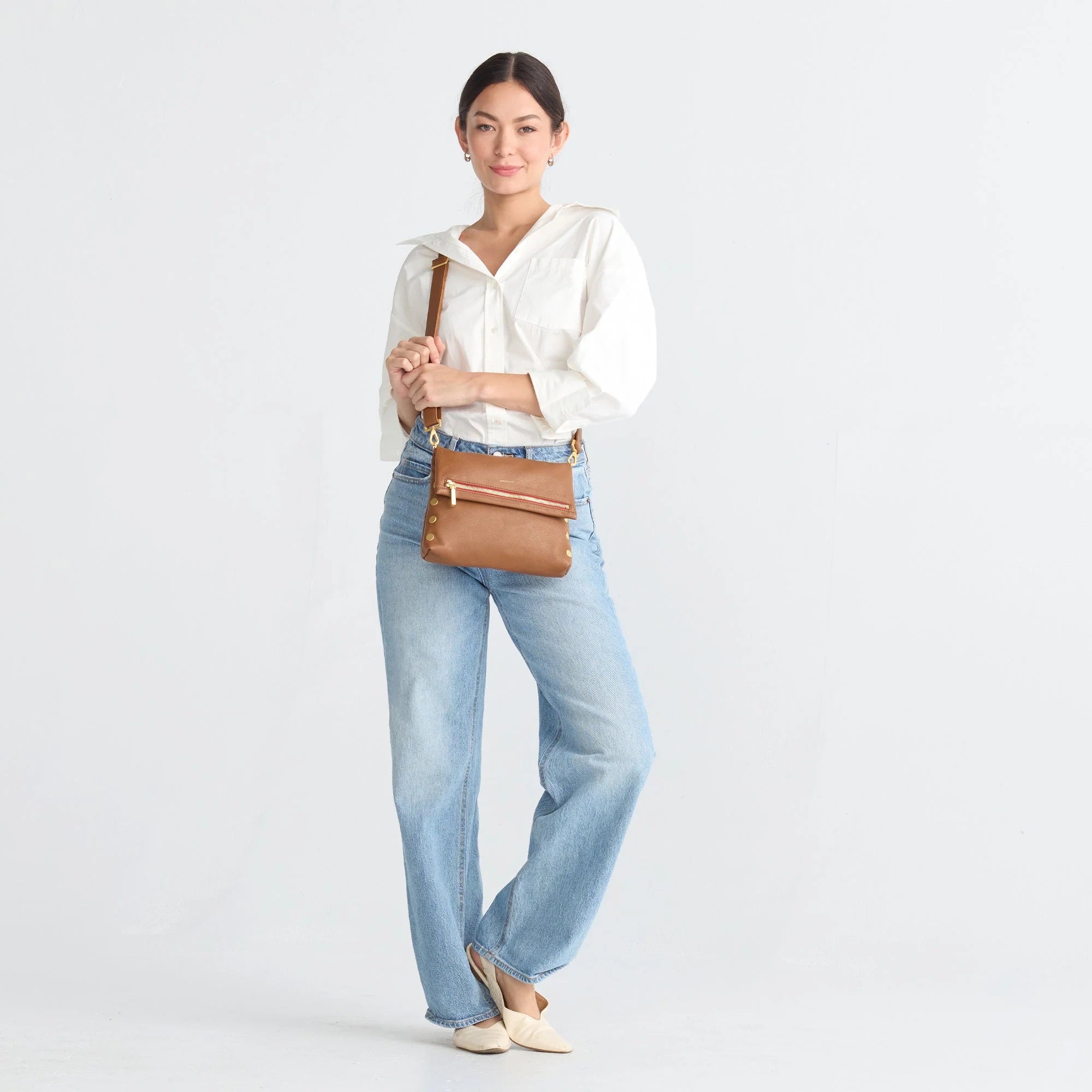 Hammitt VIP Med Crossbody Clutch mahogany pebble/brushed gold red zip
