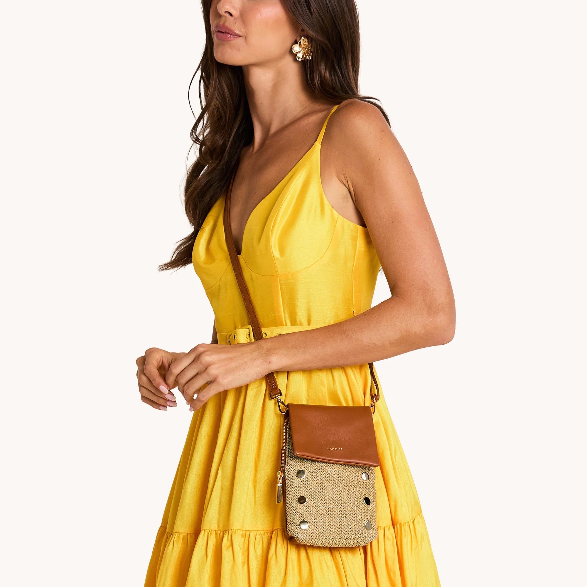 Hammitt VIP Mobile Phone Bag cocoa raffia/gold