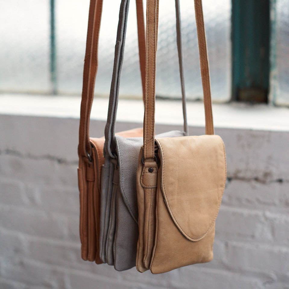 Latico Pippa Crossbody black leather