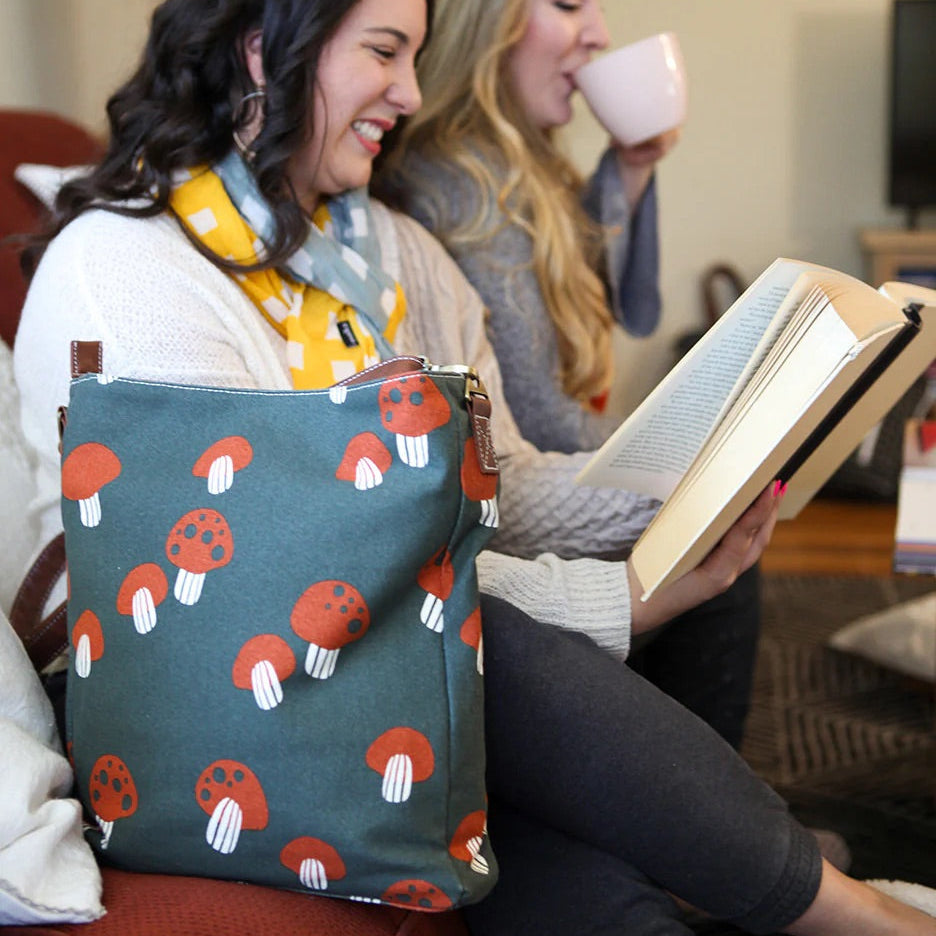 Maika Crossbody Sling Bag mendocino