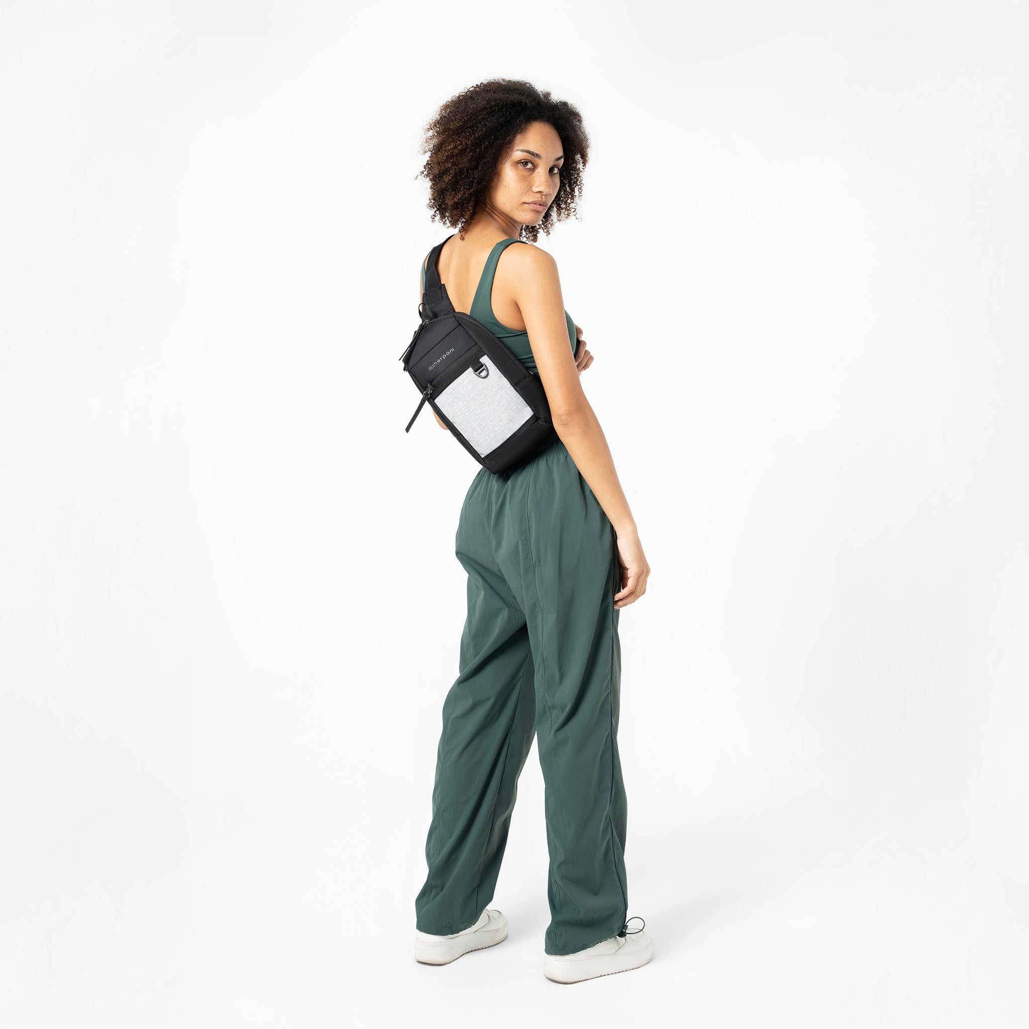 Sherpani Metro AT Convertible Travel Sling sterling