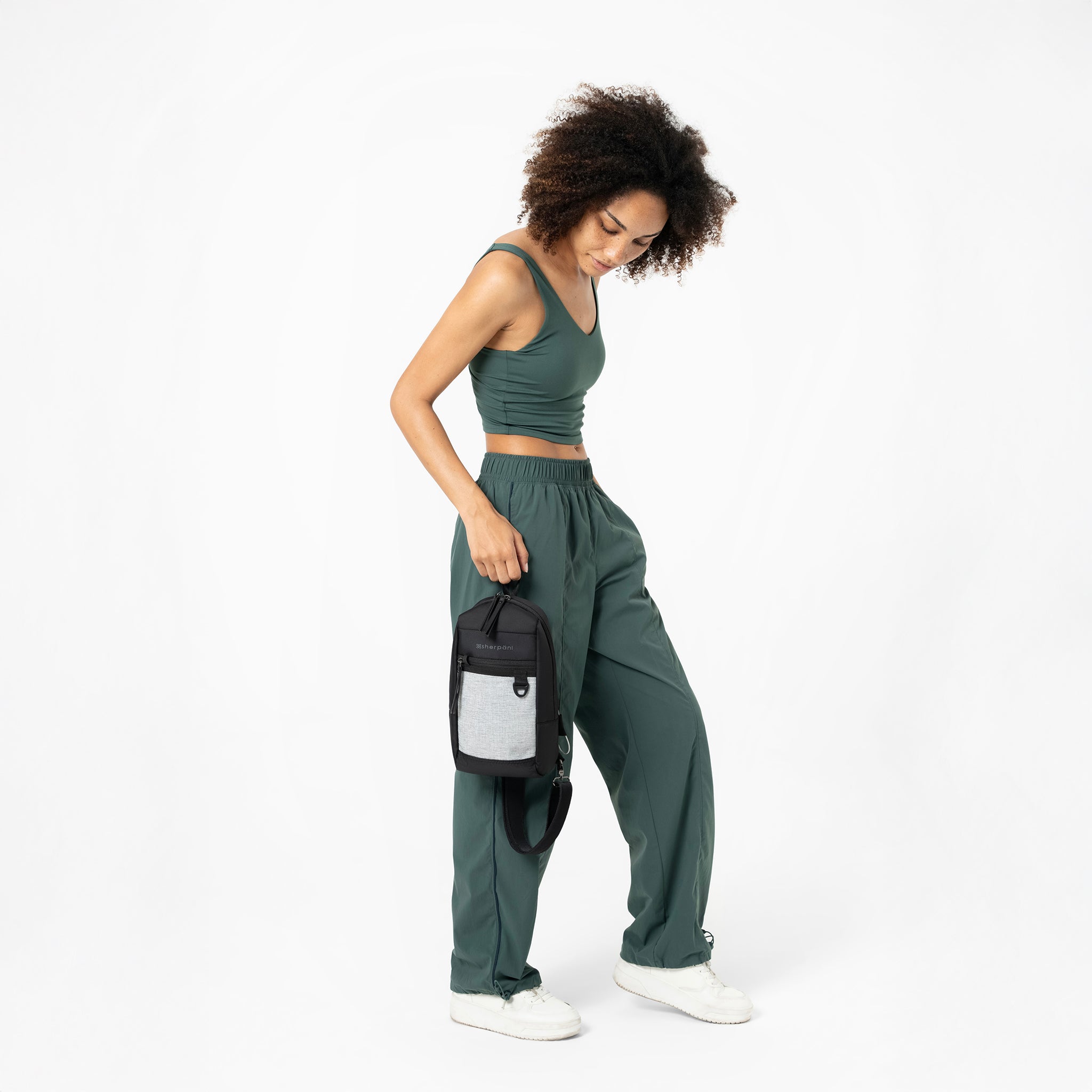 Sherpani Metro AT Convertible Travel Sling sterling