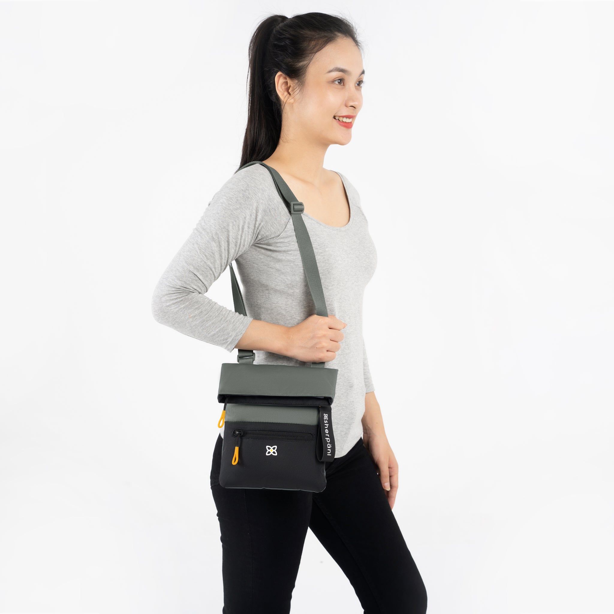 Sherpani Pica V1 Mini Crossbody juniper