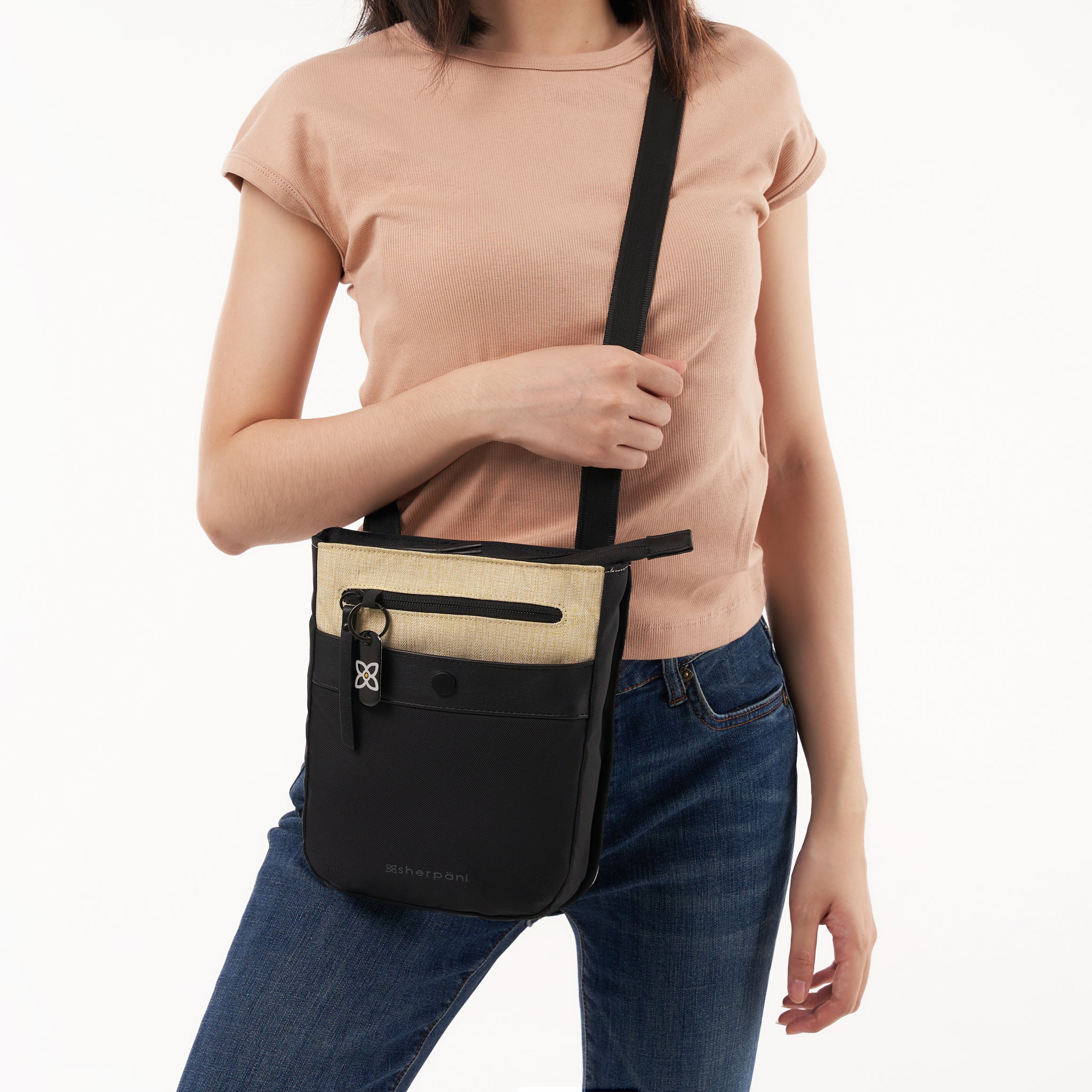 Sherpani Prima AT Travel Crossbody straw