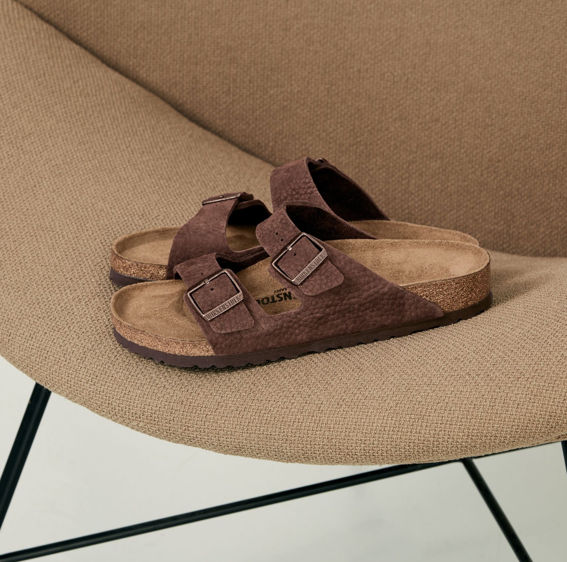 Birkenstock Arizona desert buck roast nubuck