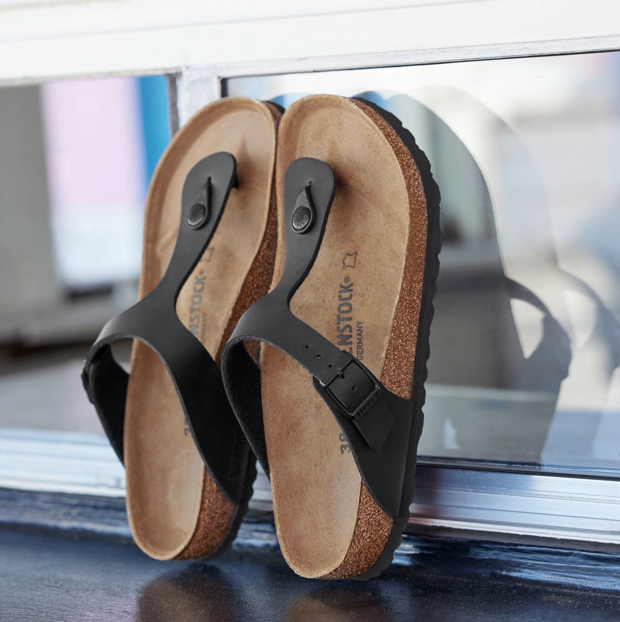 Birkenstock Gizeh black Birko-Flor