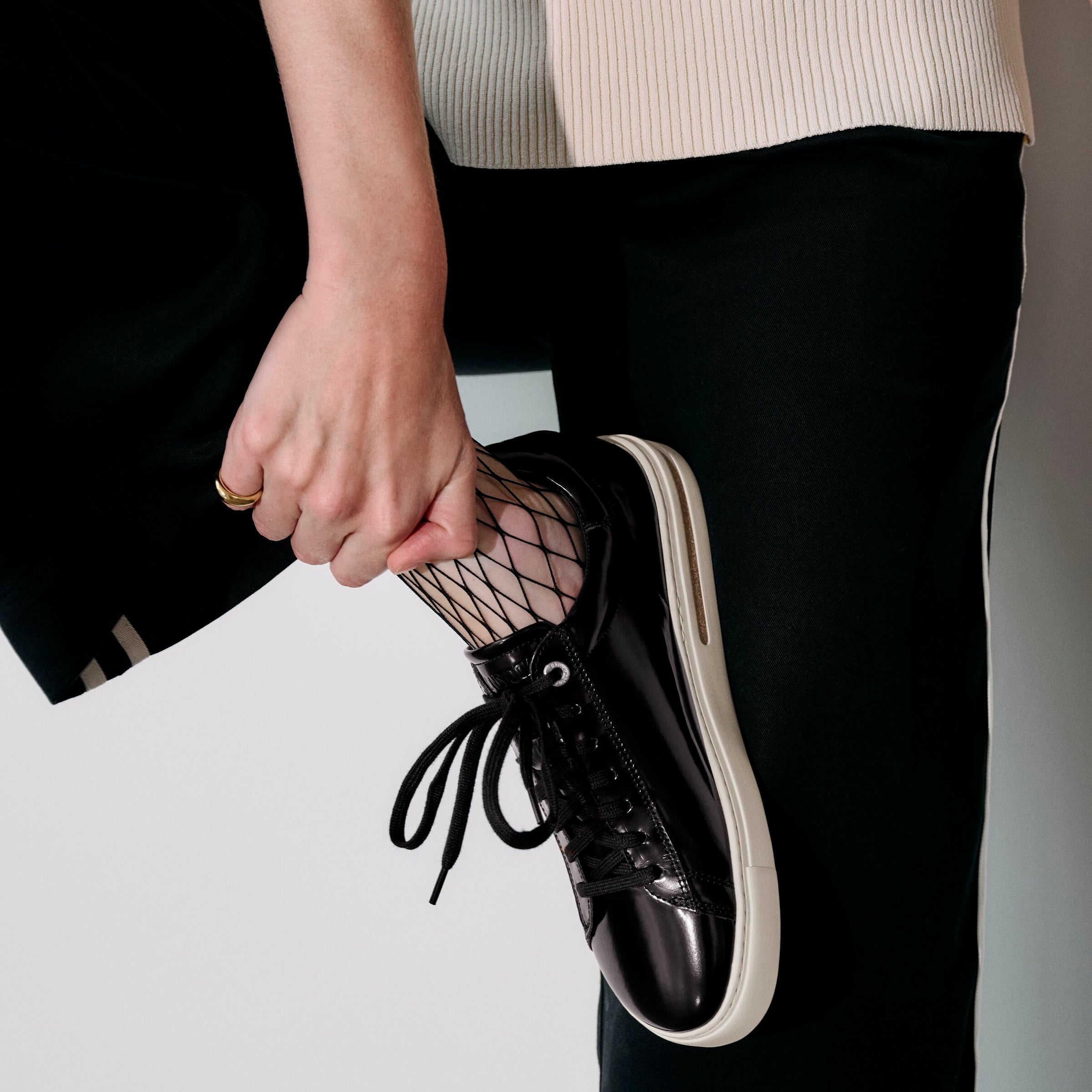 Birkenstock Bend Low high shine black leather