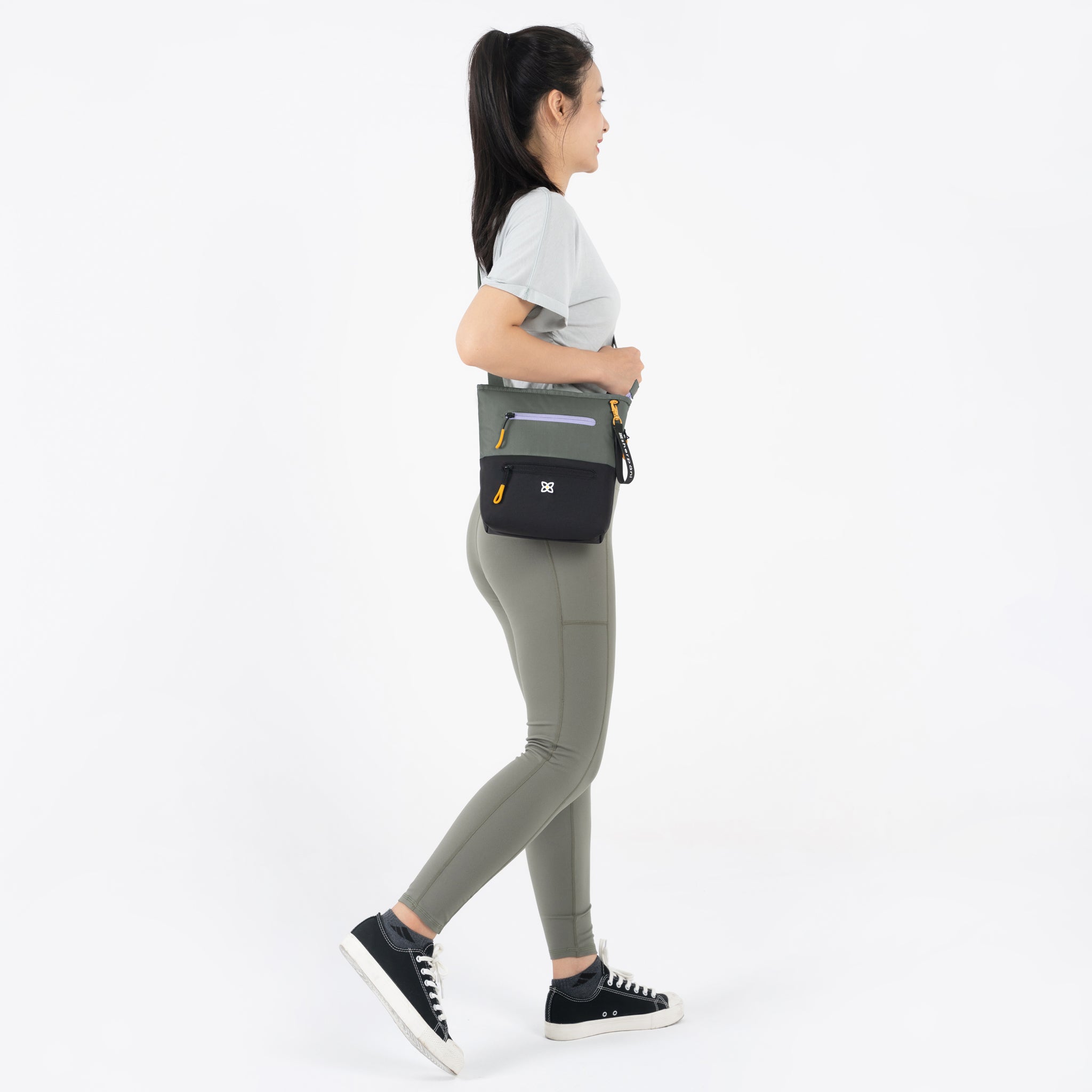 Sherpani Sadie V1 Crossbody juniper
