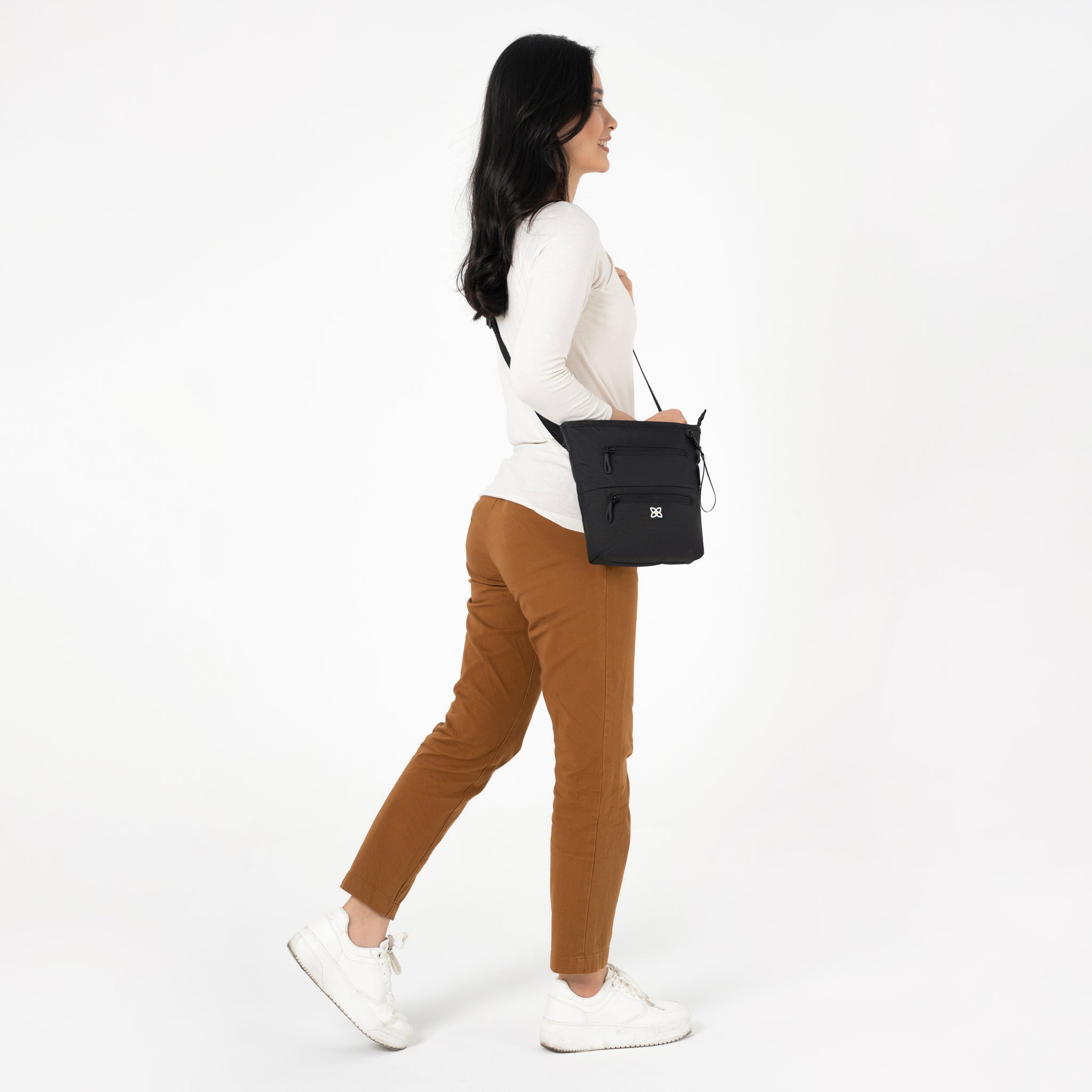 Sherpani Sadie V1 Crossbody raven