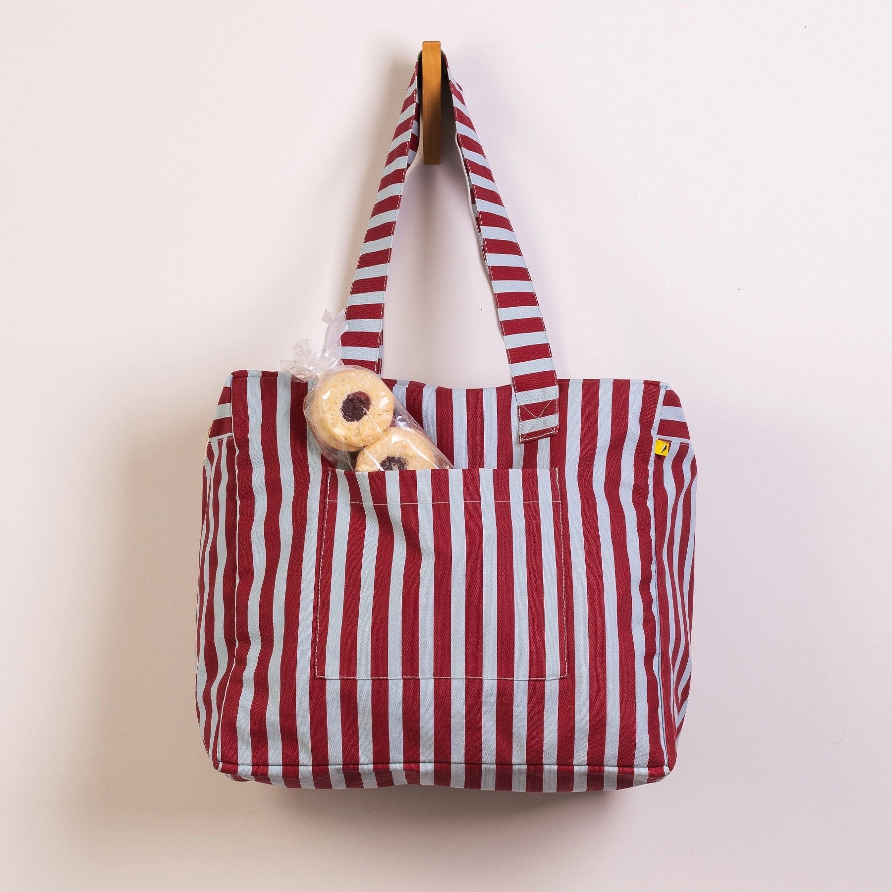 Fluf Daytrip Tote awning stripe chili pepper