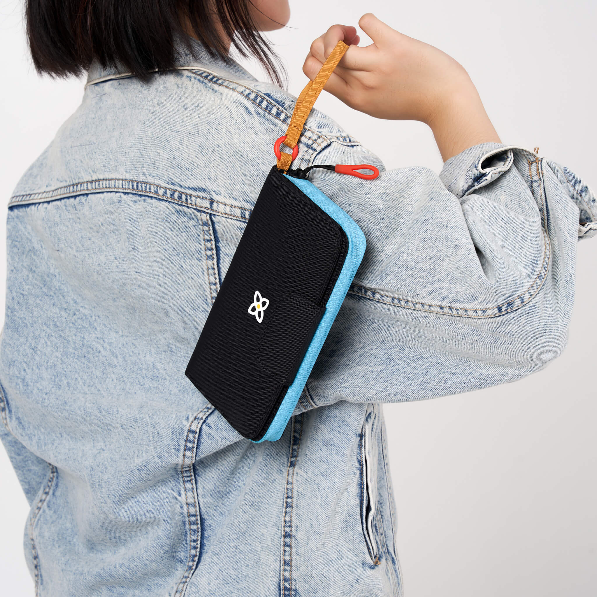 Sherpani Tulum Long Wallet chromatic