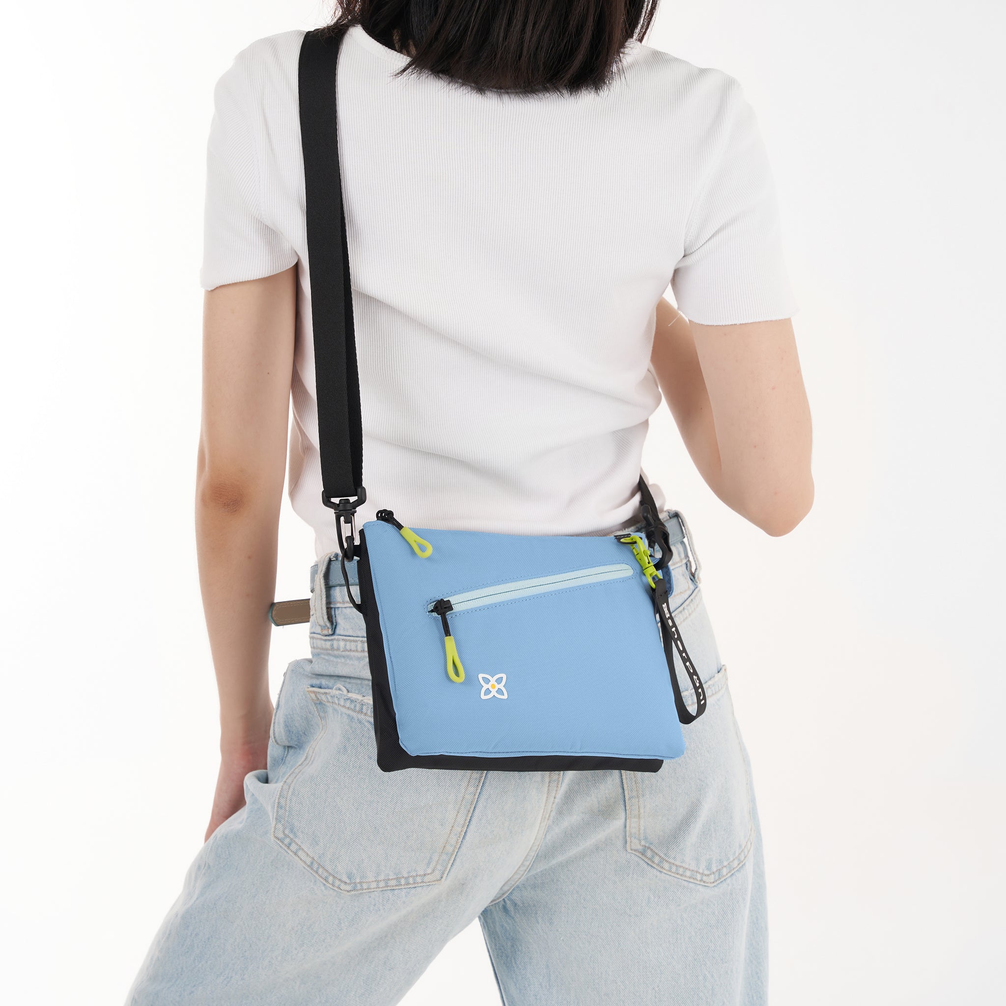 Sherpani Zoom Crossbody maui blue