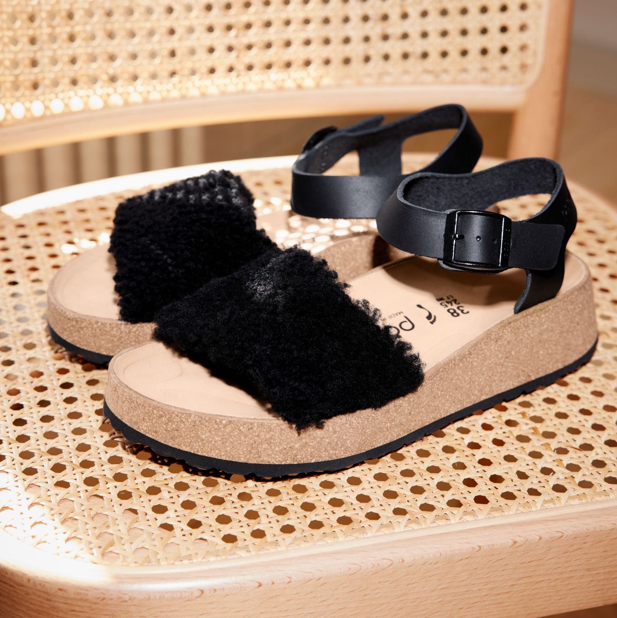 Papillio Glenda Teddy black leather/black shearling by Birkenstock