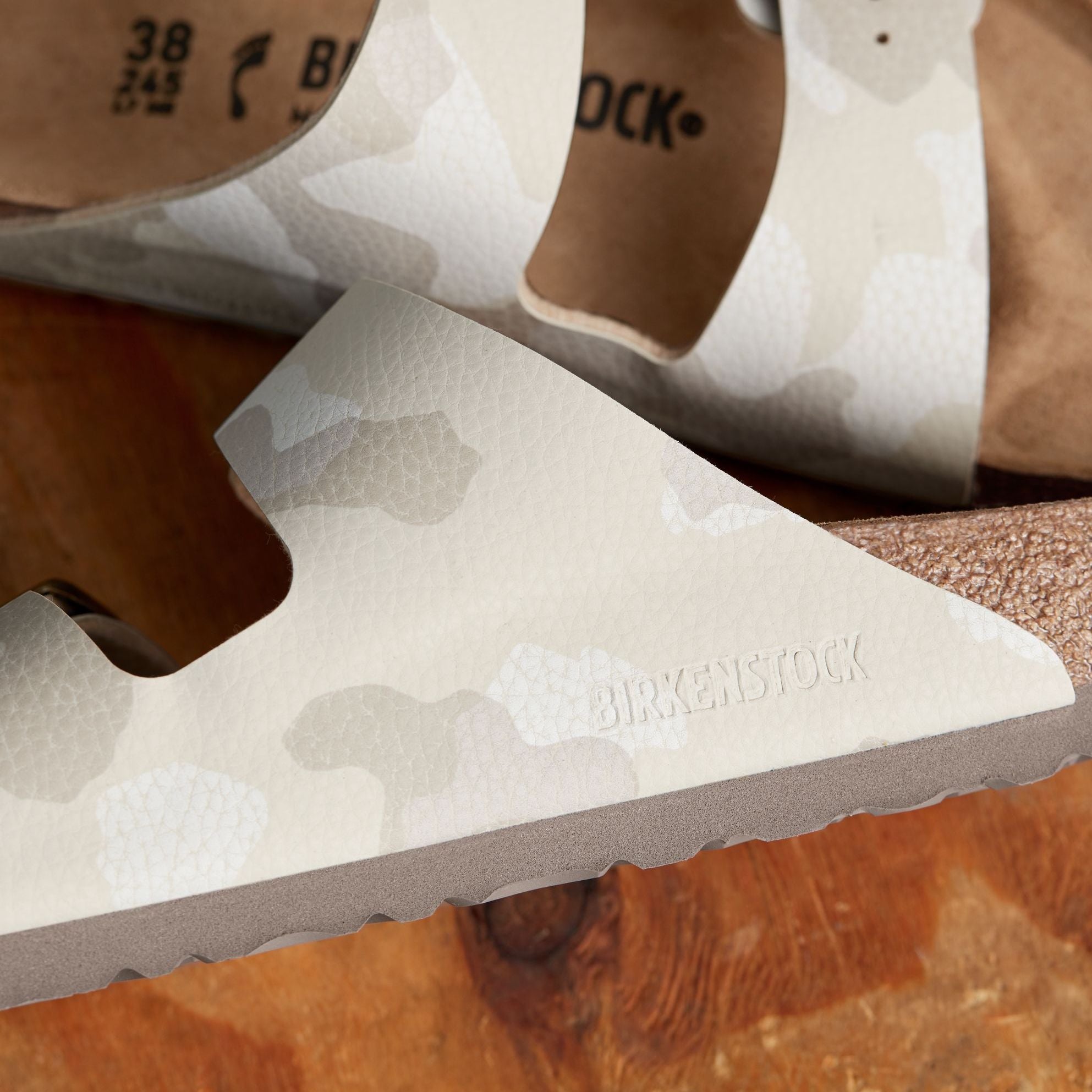 Birkenstock Arizona desert soil sand camo Birko-Flor