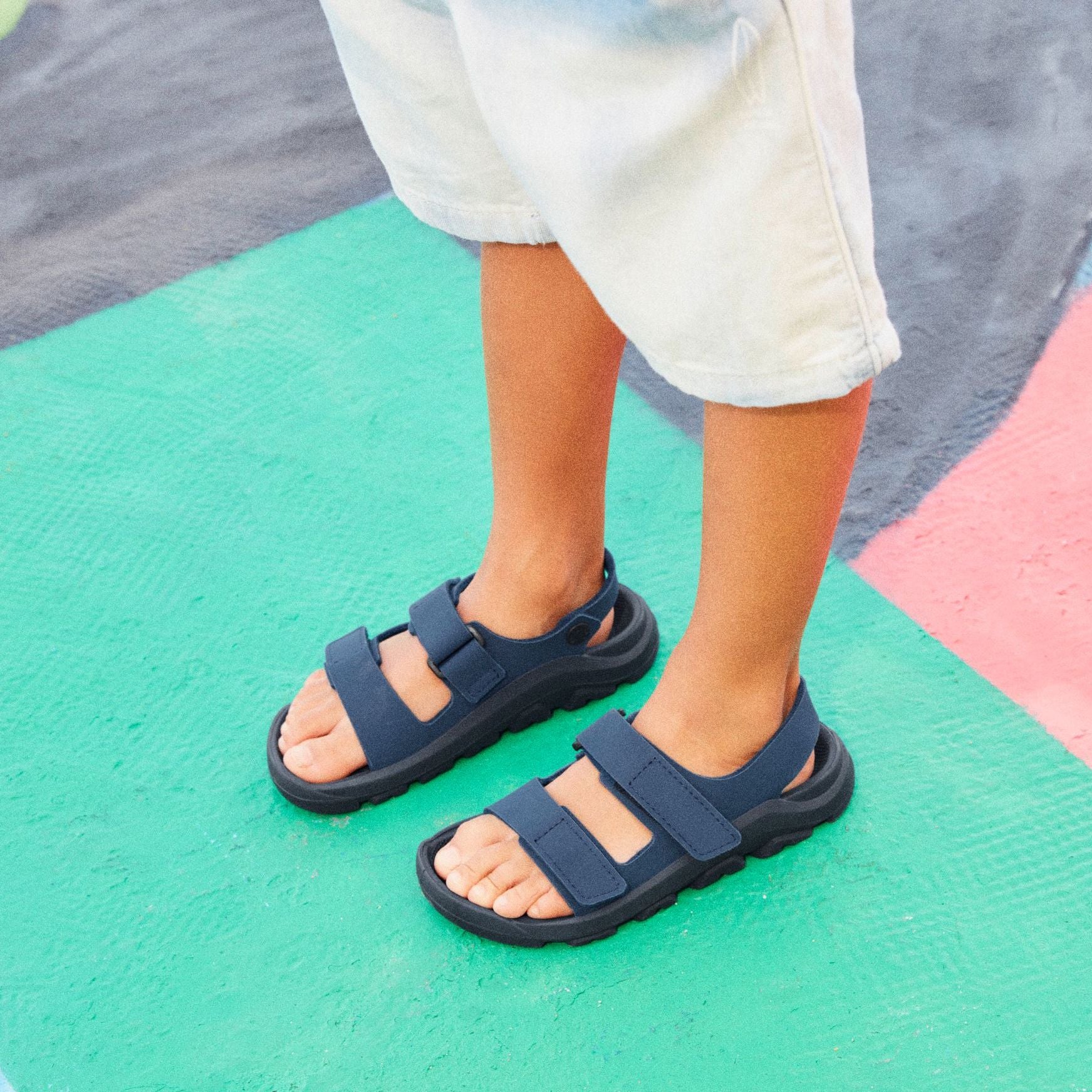 Birkenstock Kids Mogami Hook & Loop midnight textile