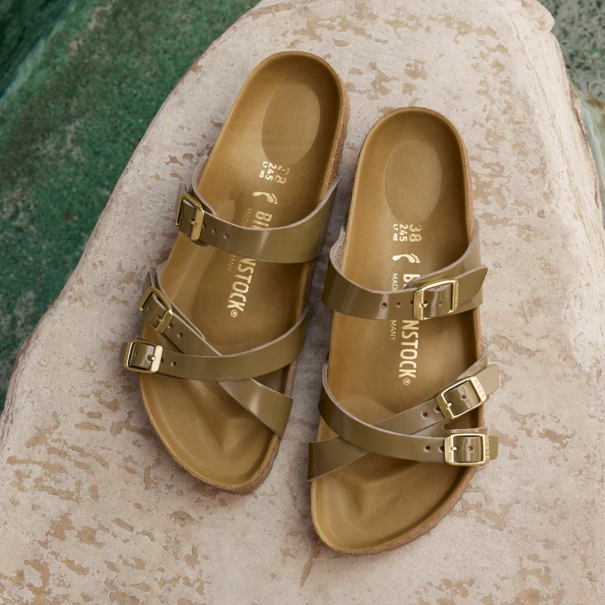 Birkenstock Franca Hex mud green high shine leather