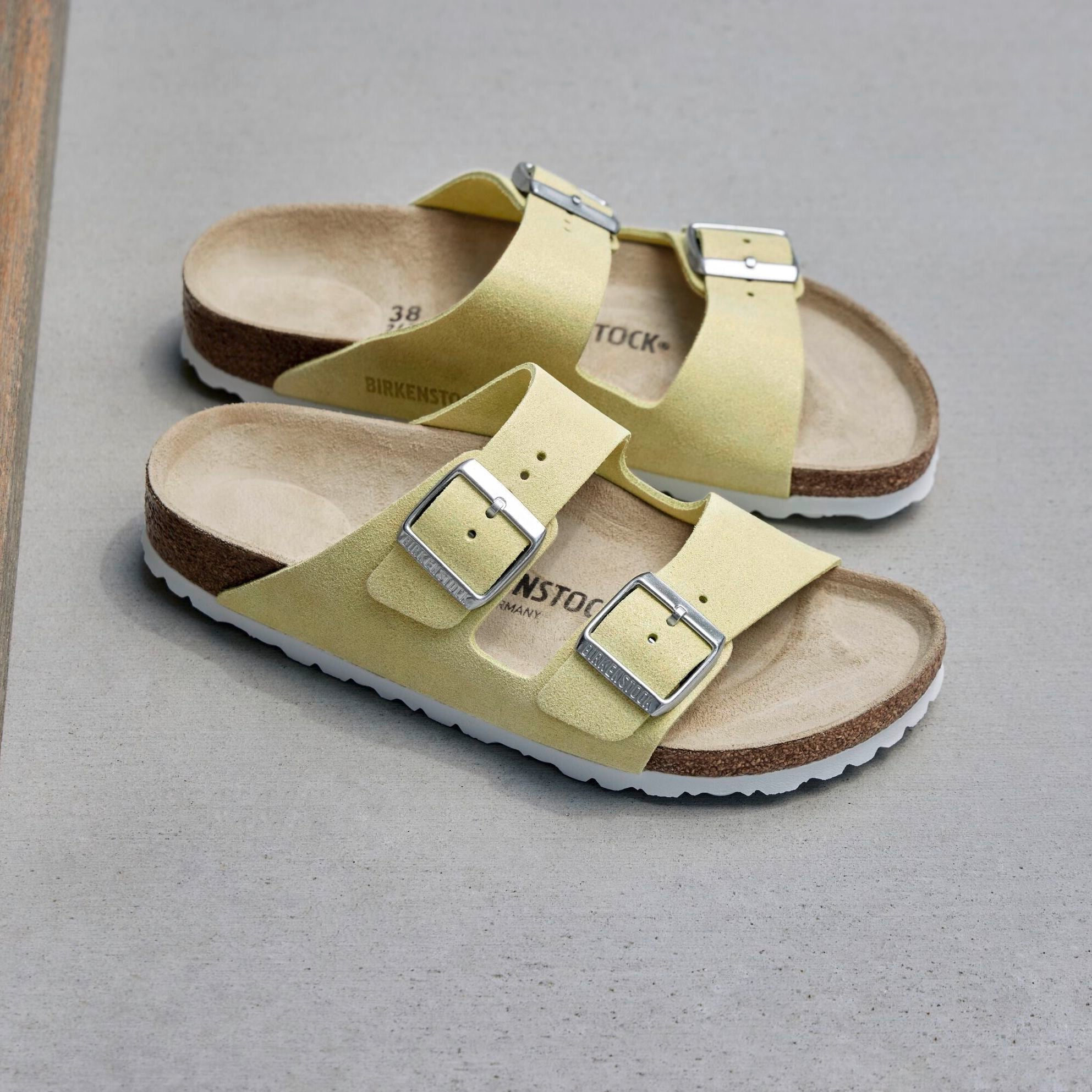 Birkenstock Arizona shimmering popcorn suede