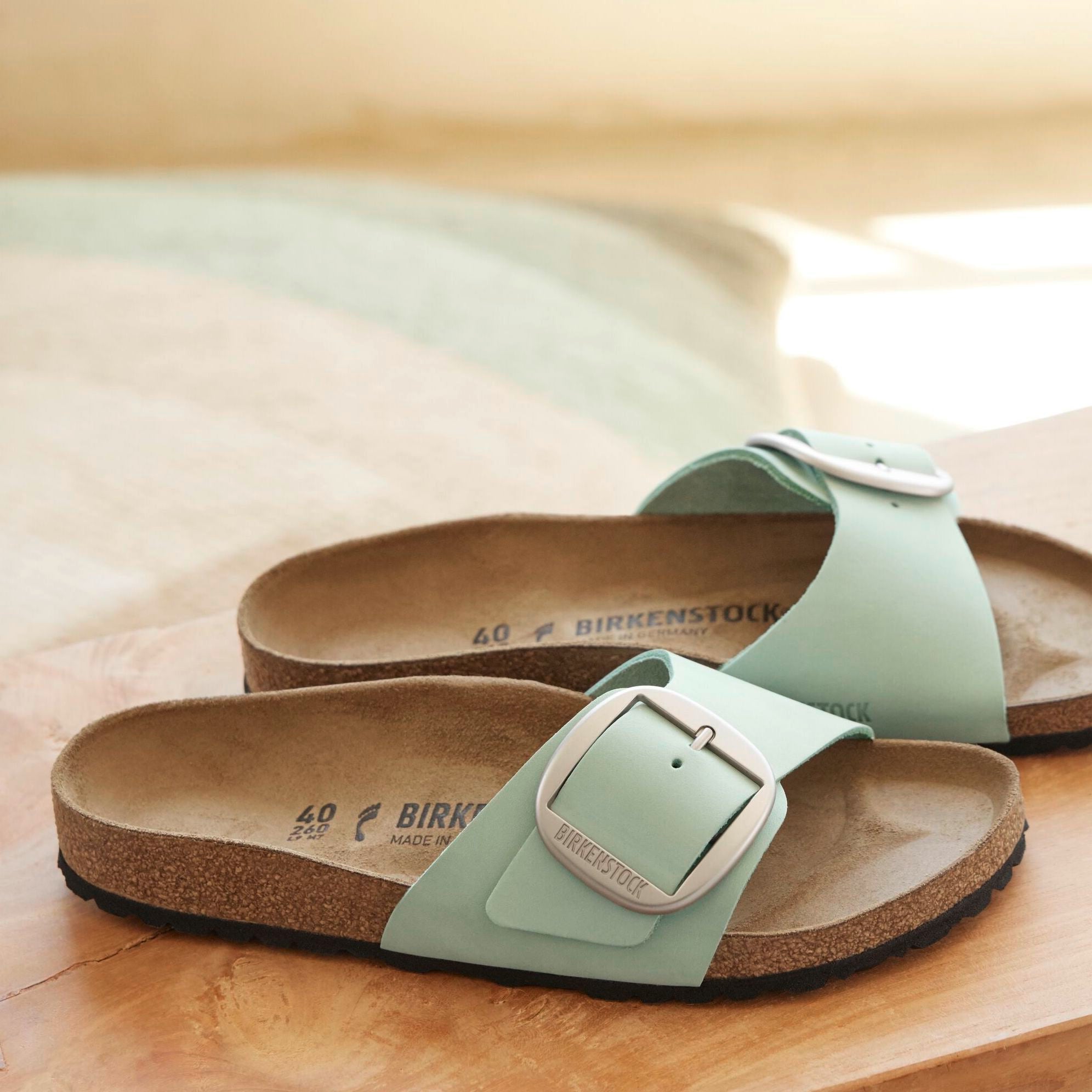 Birkenstock Madrid Big Buckle matcha nubuck