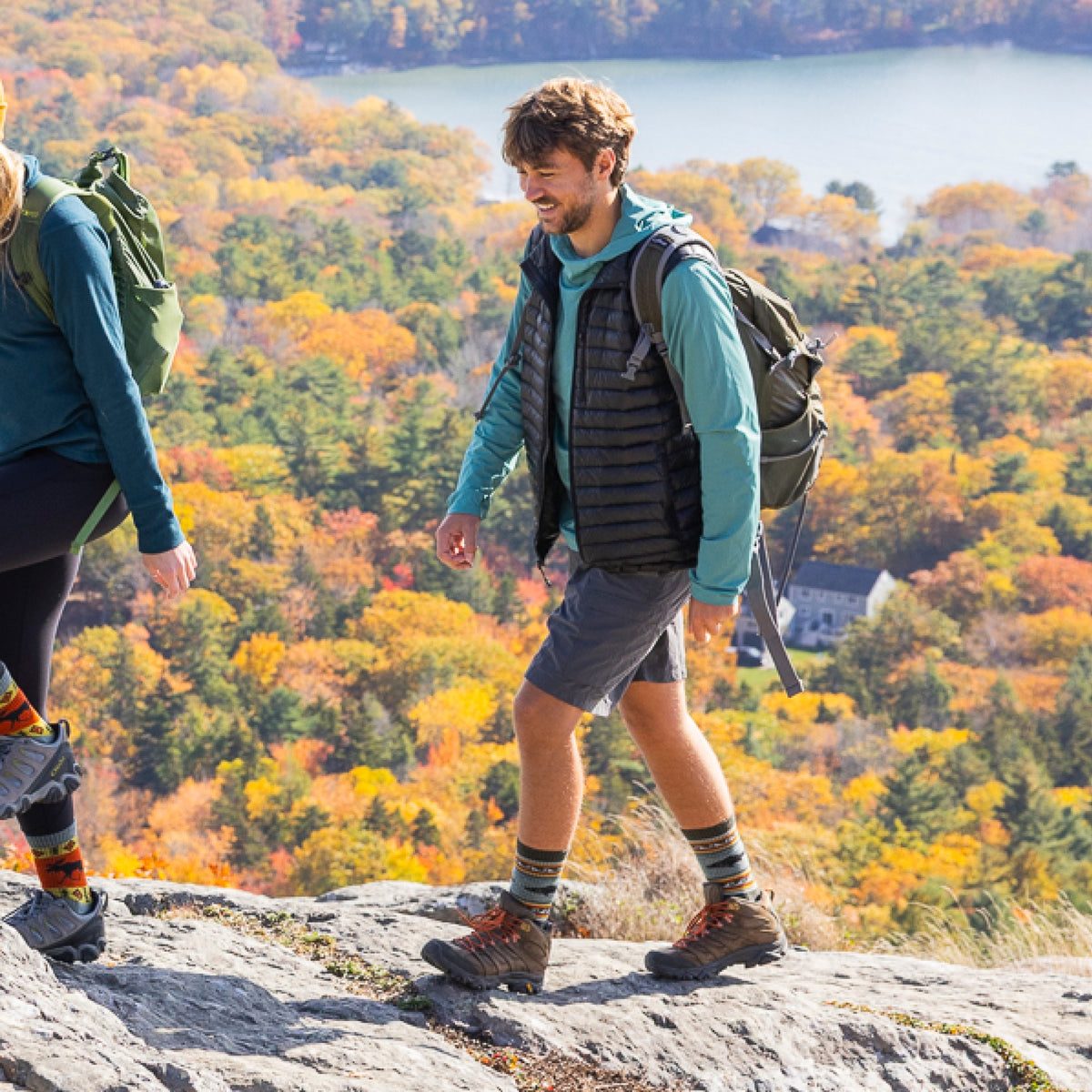 Darn Tough Men's Hiker VanGrizzle Boot Midweight with Cushion trout river