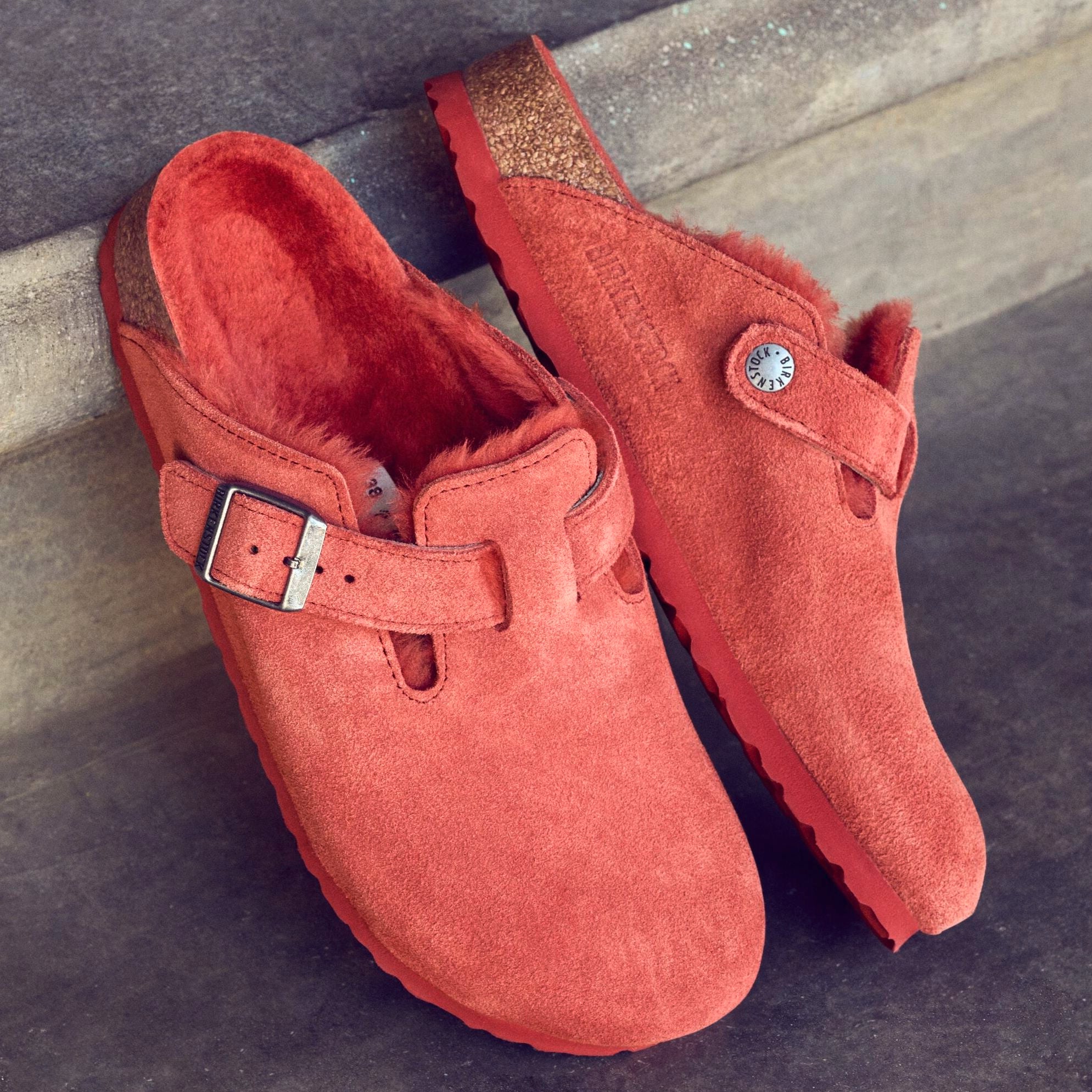 Birkenstock Limited Edition Boston sienna red suede/sienna red shearling