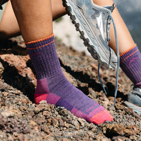 Darn Tough Women's Hiker Boot Midweight with Cushion plum heather