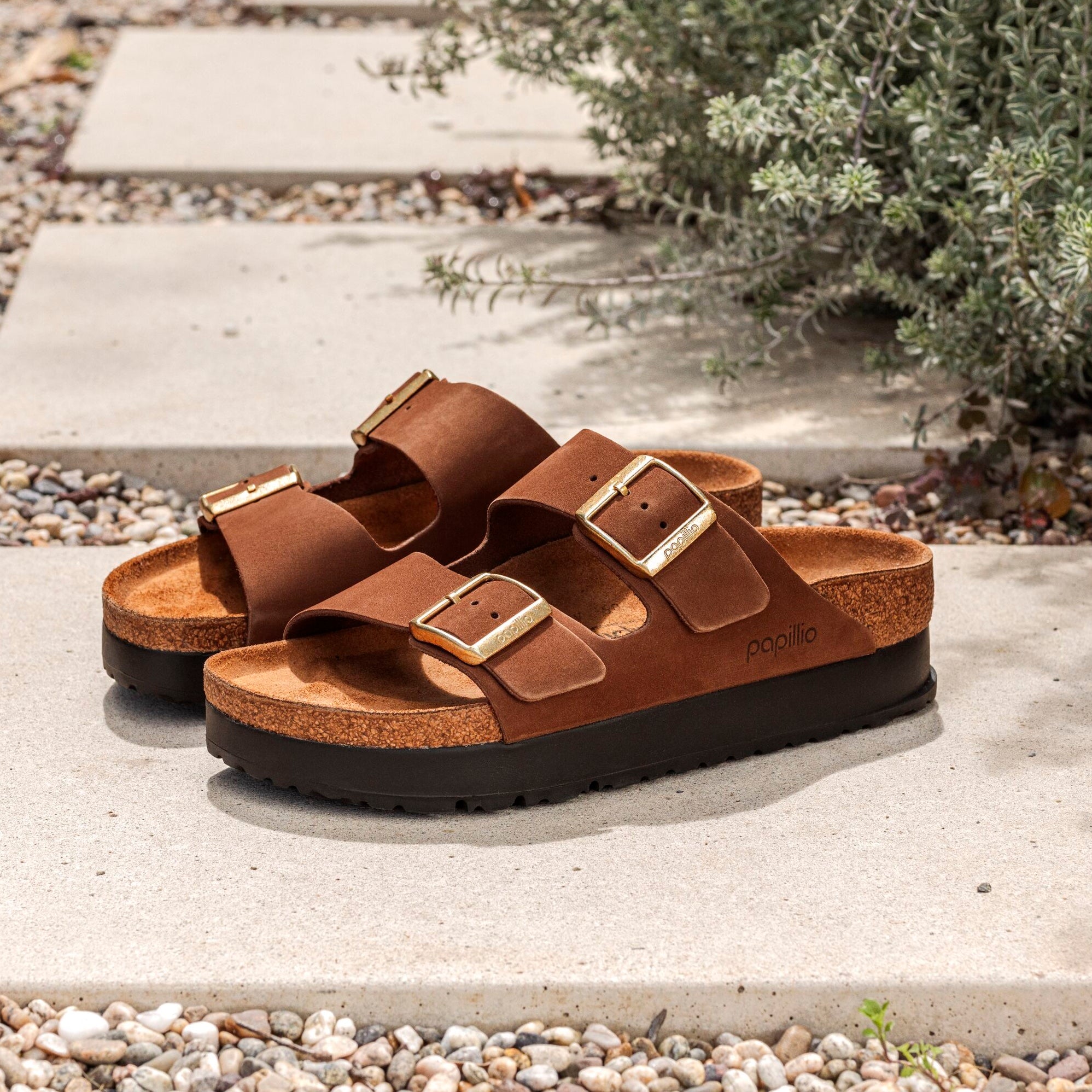 Papillio Arizona Platform dark tea nubuck by Birkenstock