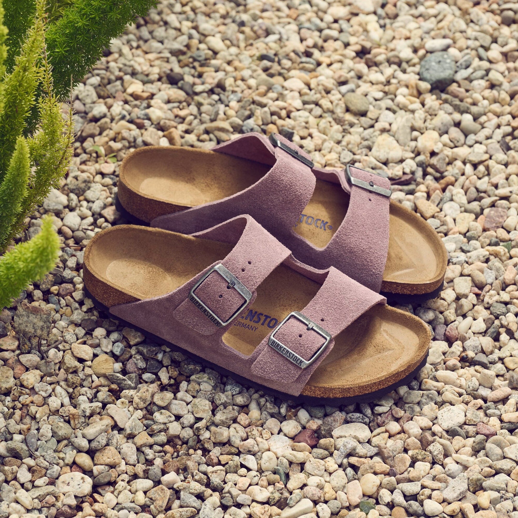 Shops Birkenstock Arizona Womens Sandals soft footbed in suede