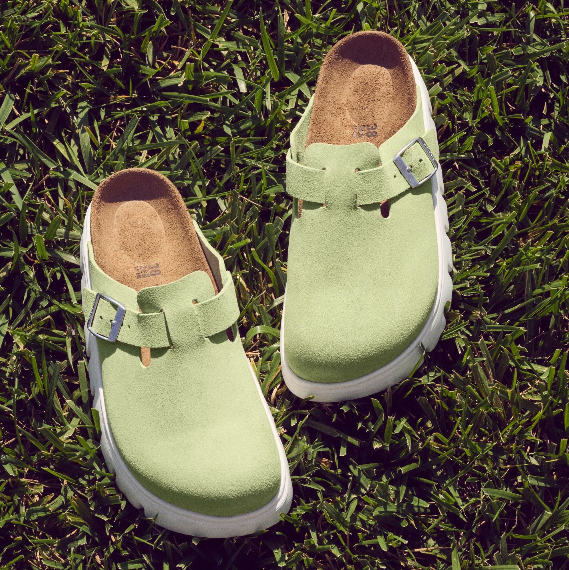 Papillio Boston Chunky faded lime suede by Birkenstock