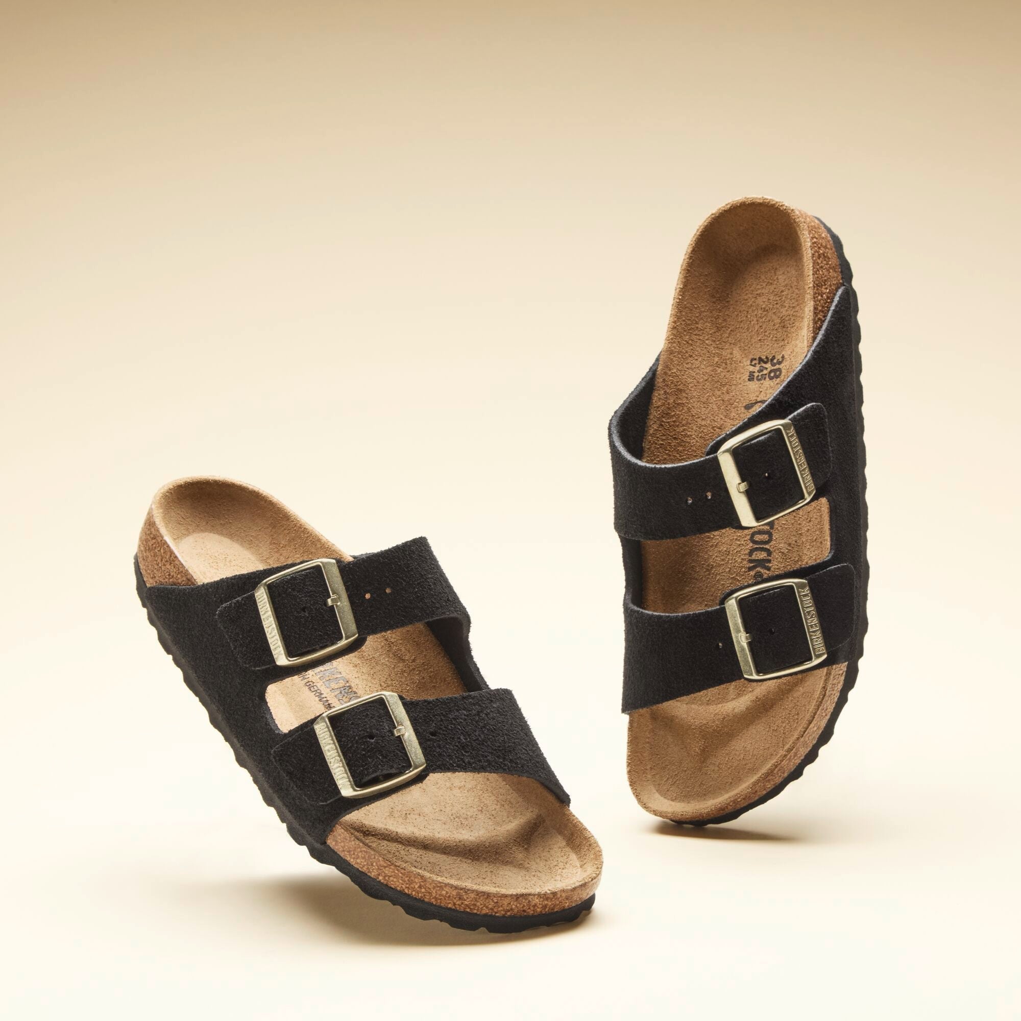 Birkenstock Arizona shimmering black suede