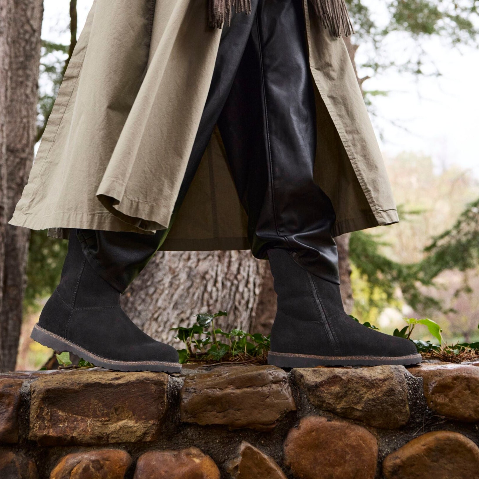 Birkenstock Uppsala Zip black suede/black shearling