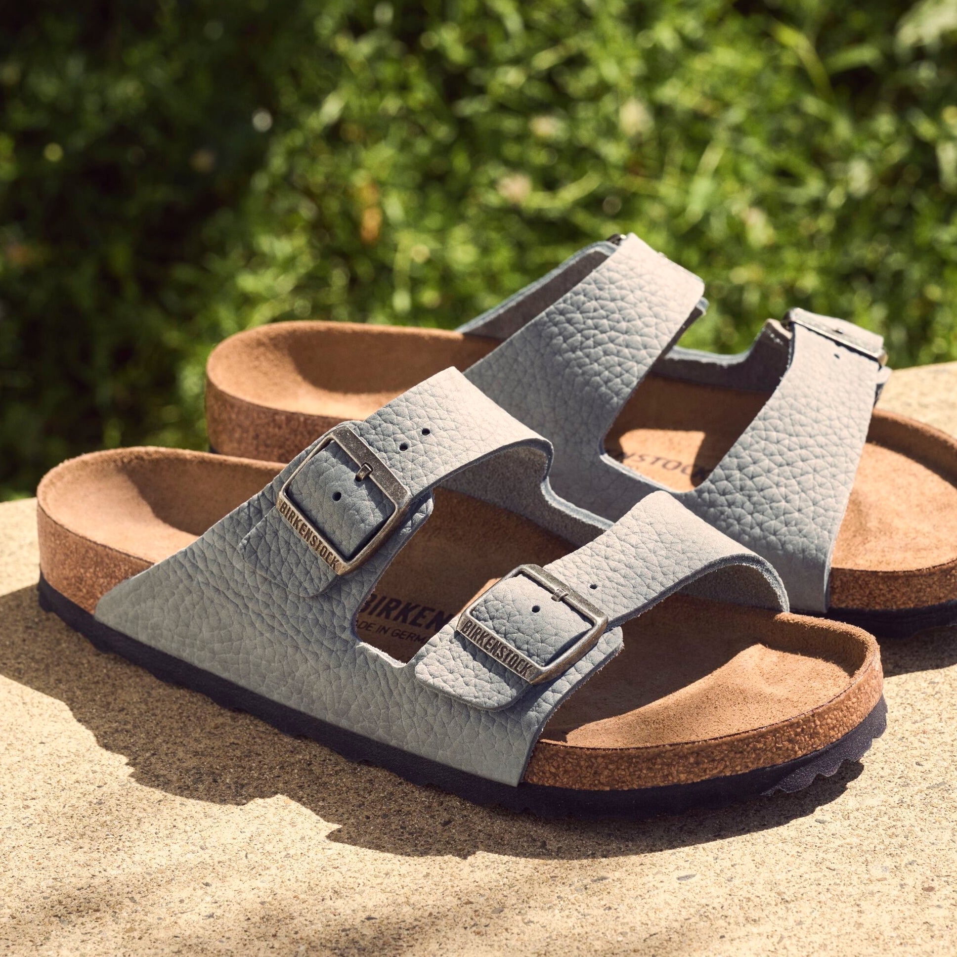 Birkenstock Arizona desert buck whale gray nubuck