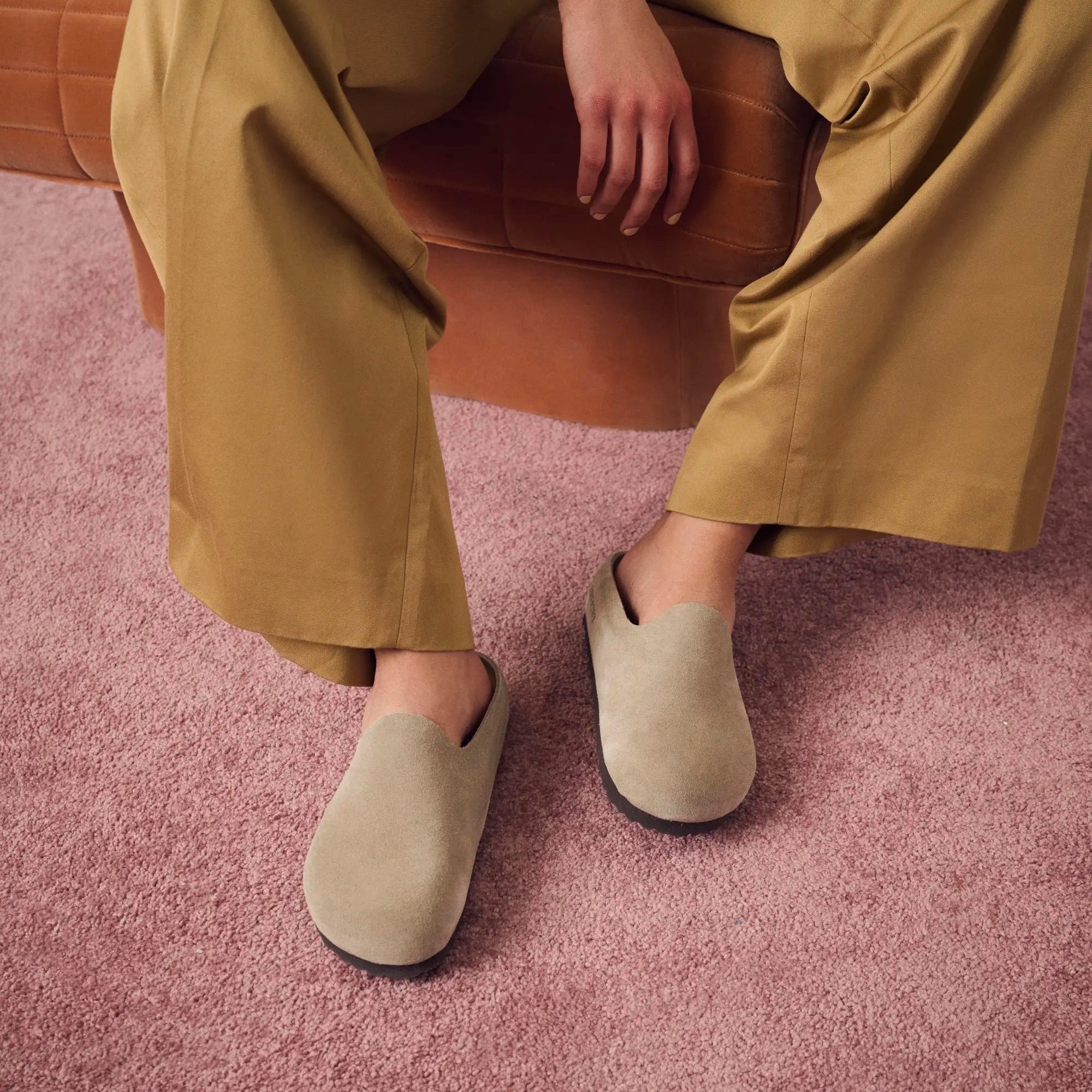 Birkenstock Amsterdam Wrapped taupe suede