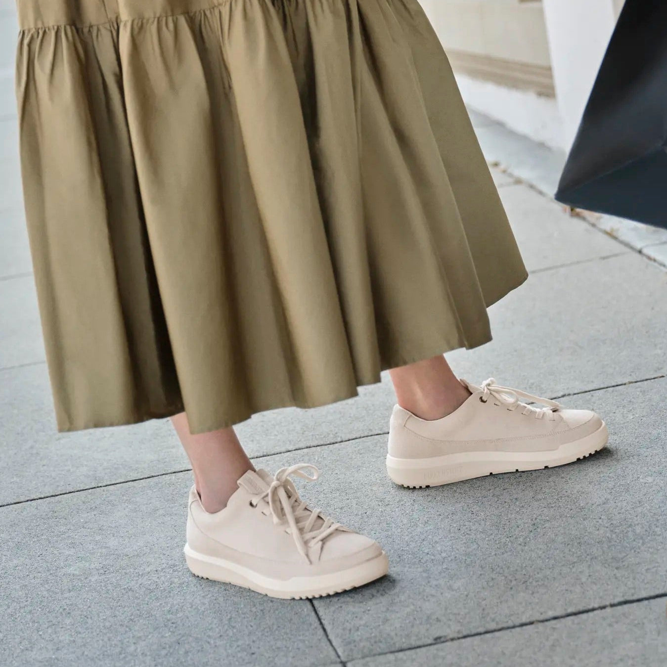 Birkenstock Melbourne antique white suede