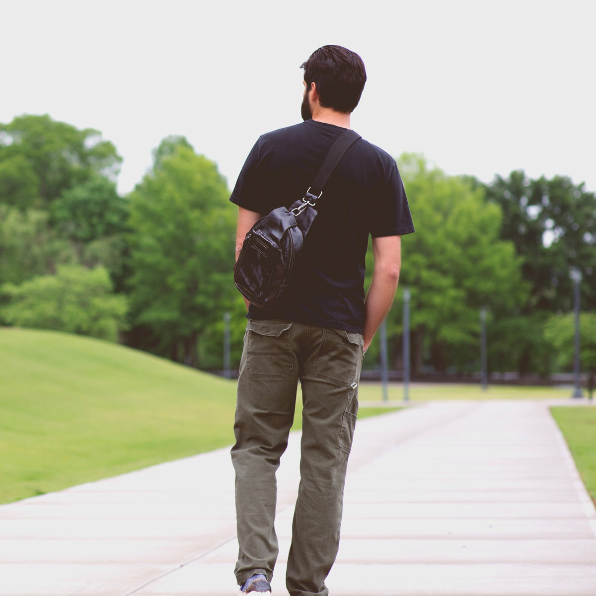 BED STU Beau black rustic