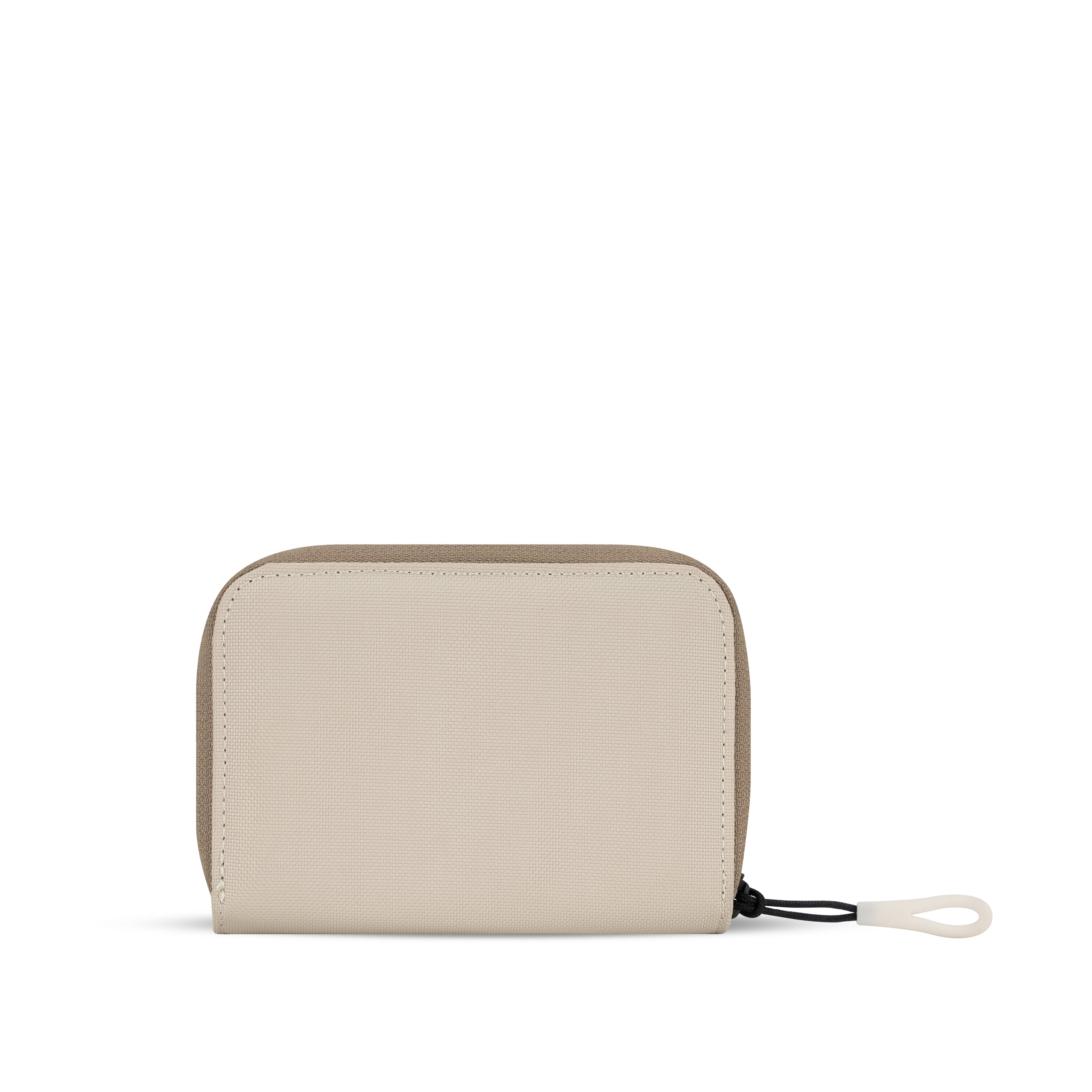 Sherpani Barcelona Zip Wallet con leche