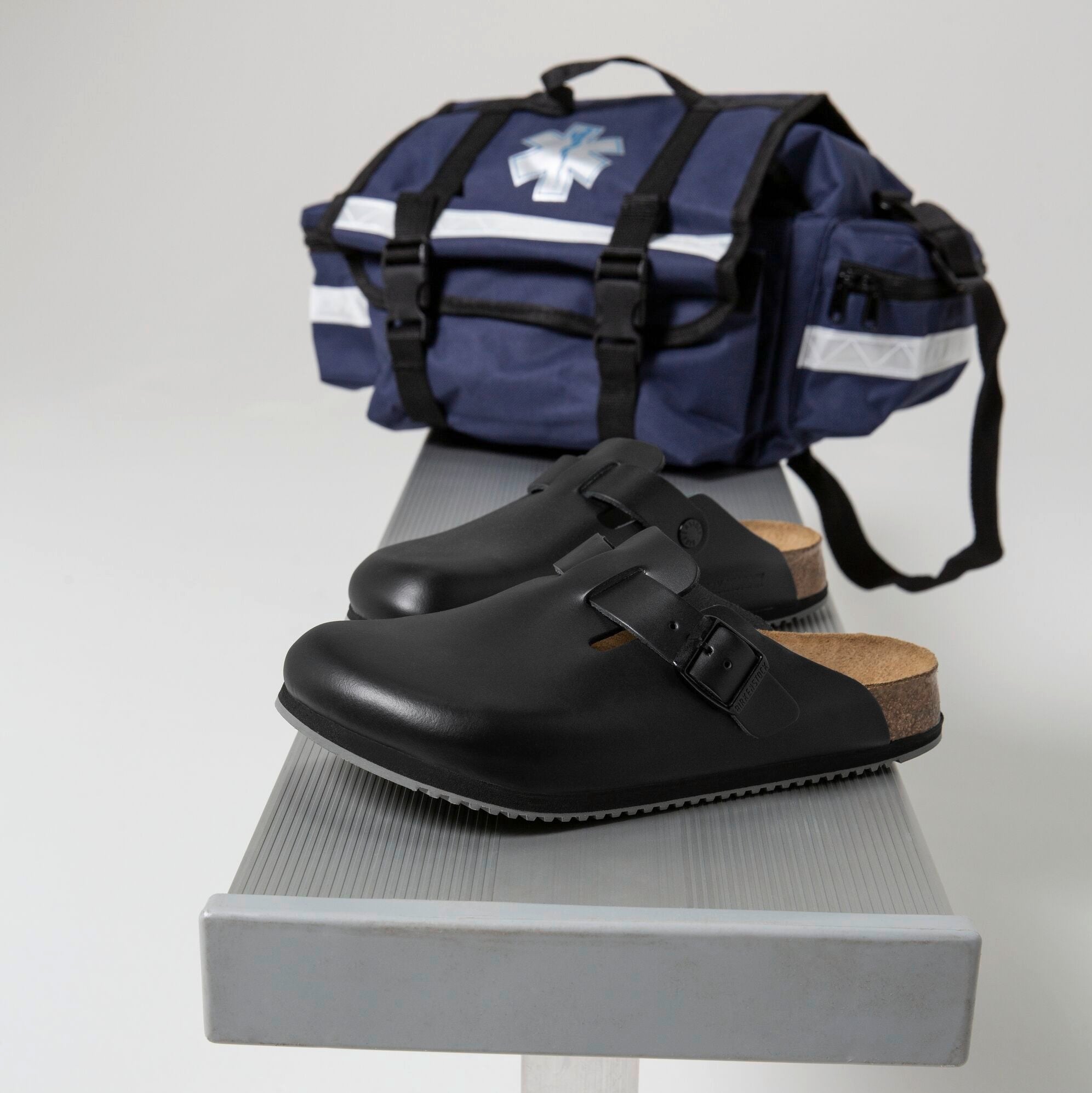 Birkenstock Boston Super Grip black leather