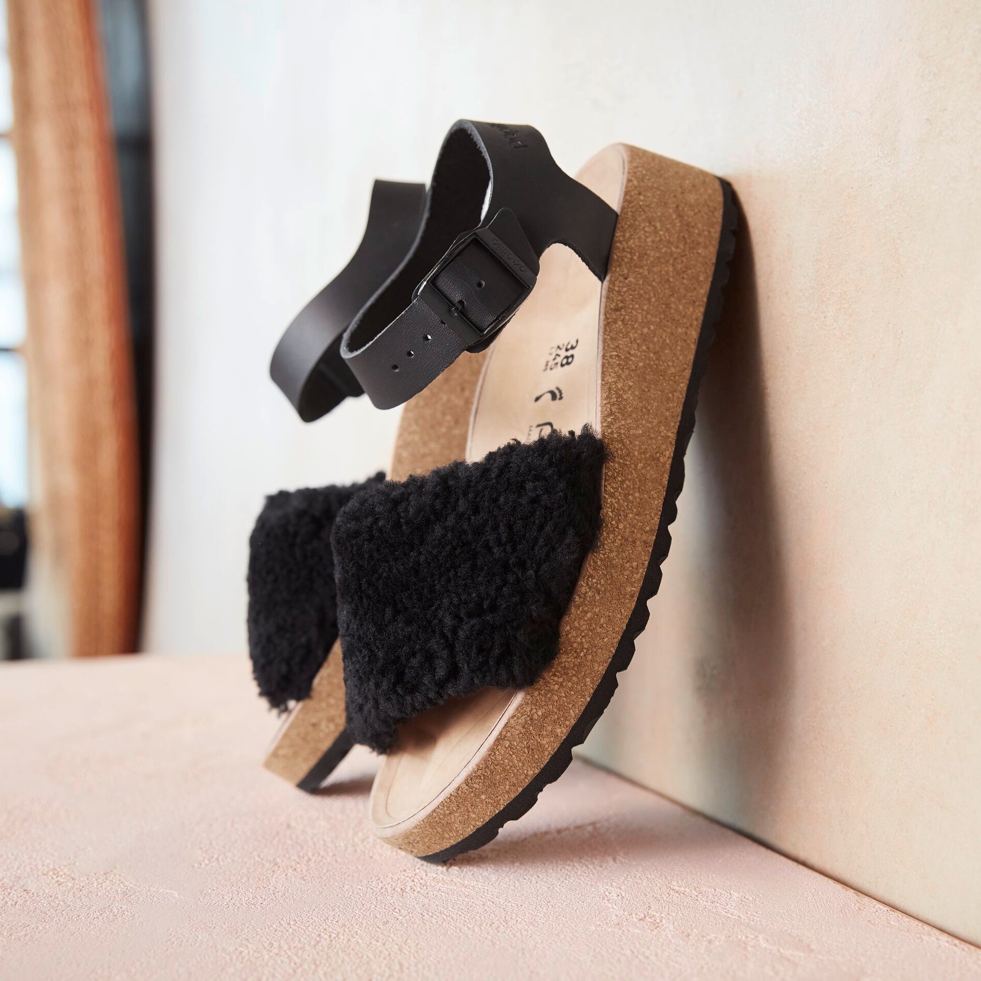 Papillio Glenda Teddy black leather/black shearling by Birkenstock